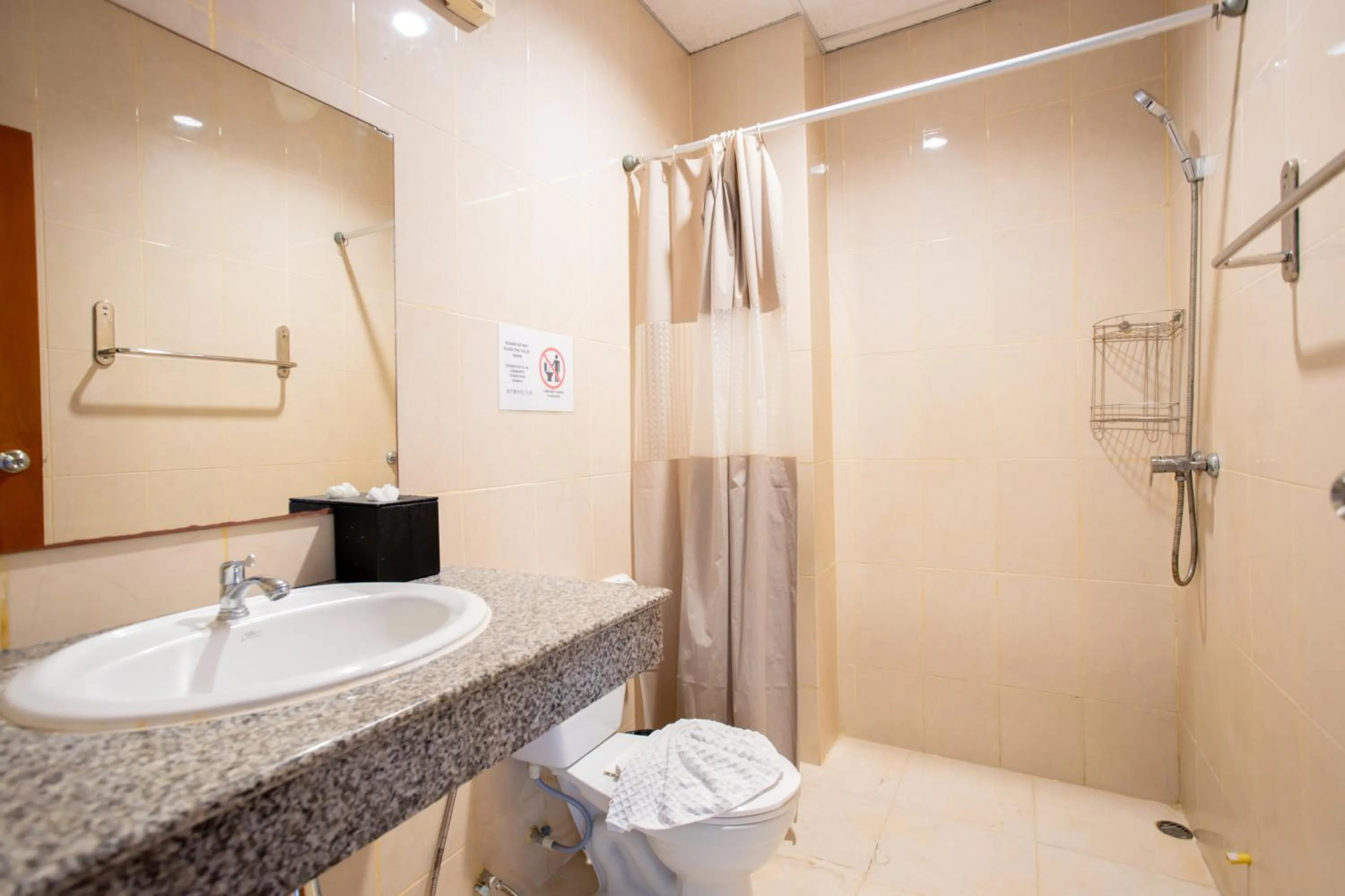 Shower in Tri's Miracle Kata Beach Side