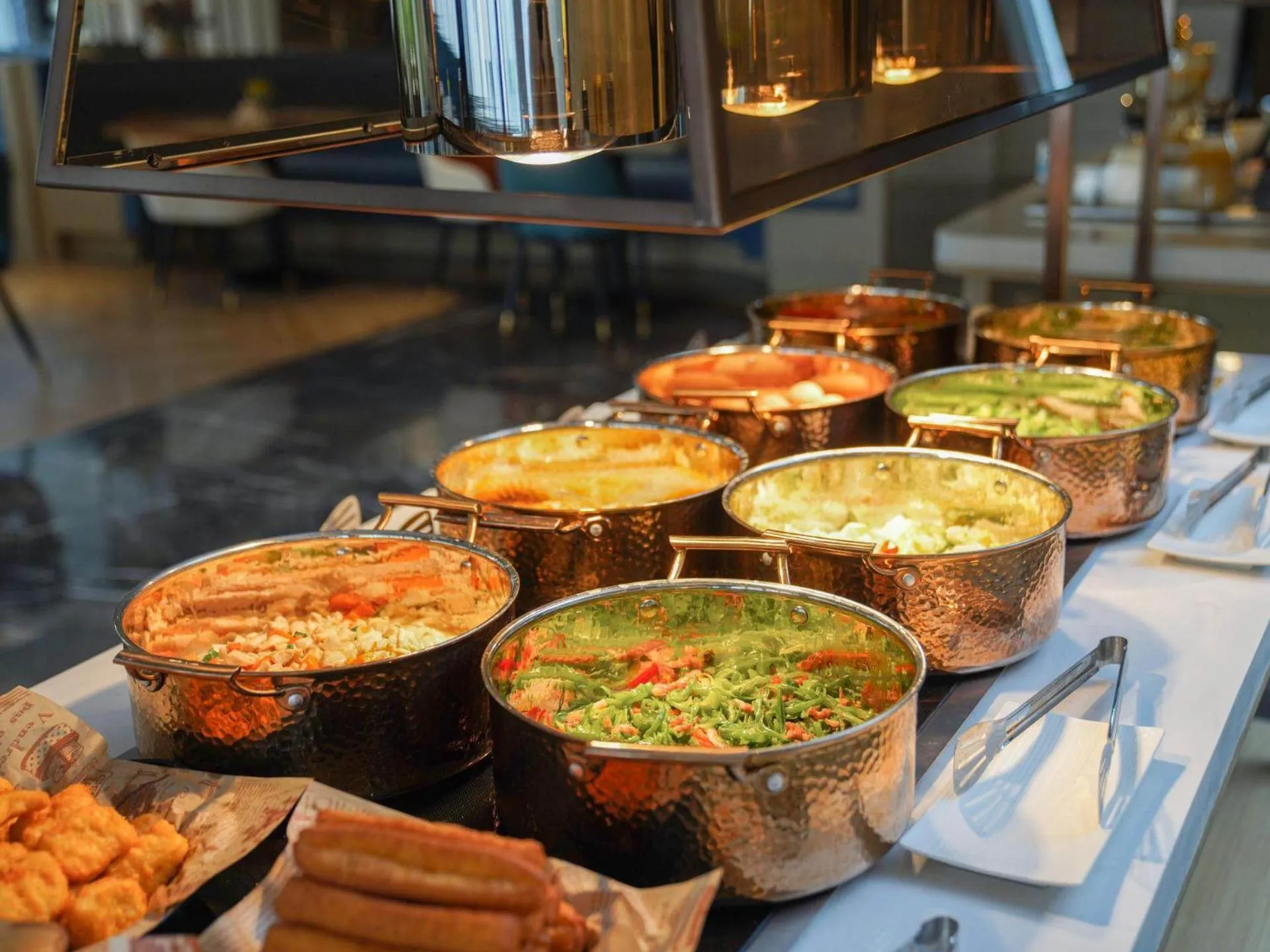 Kyriad Hotel Baoying Jinyuan Square High-speed Railway Station