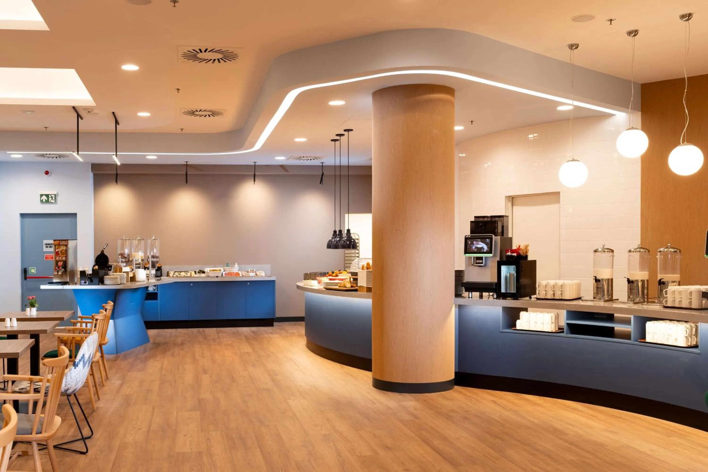 Breakfast in Hampton By Hilton Budapest City Centre