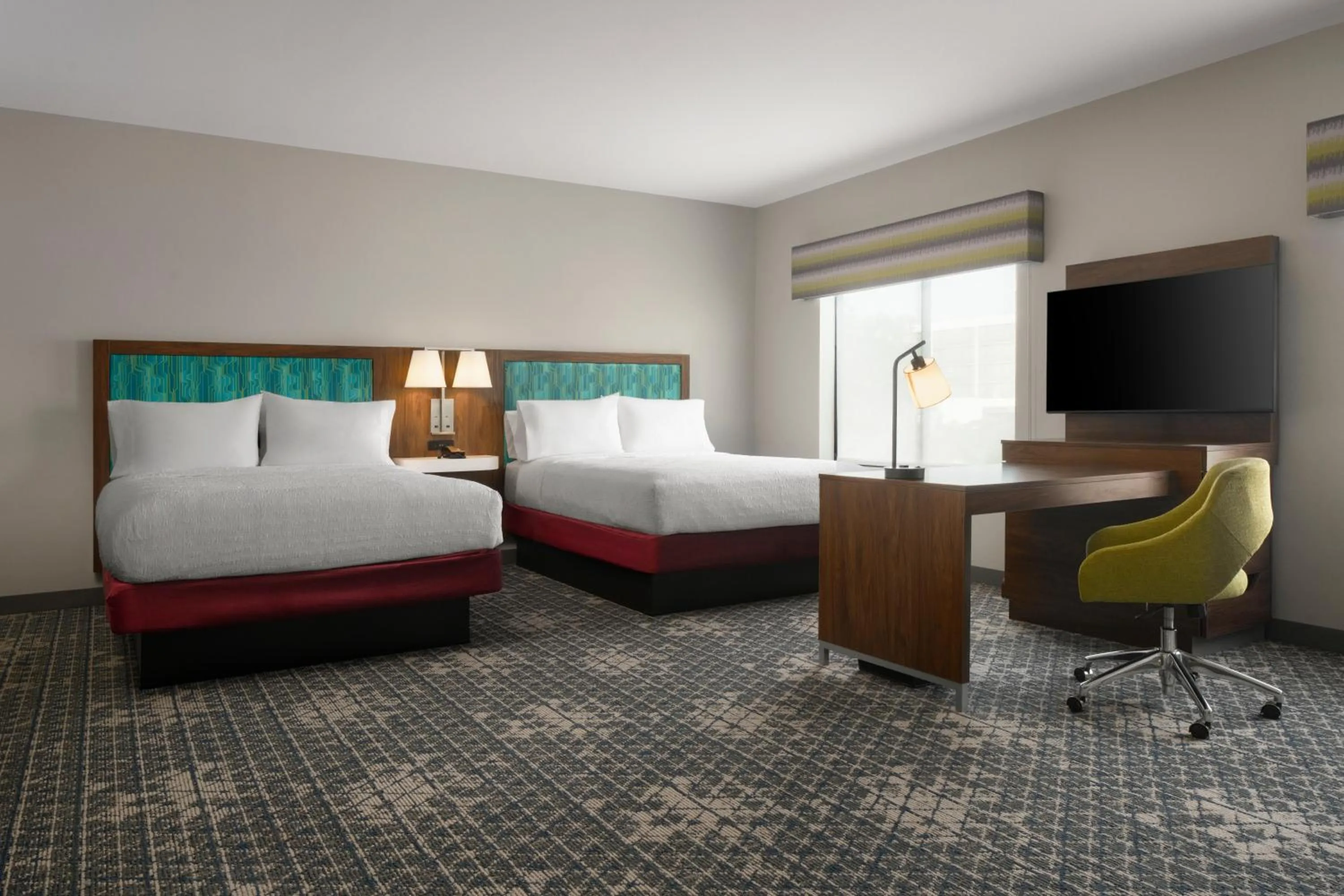 Bed in Hampton Inn & Suites Somerset