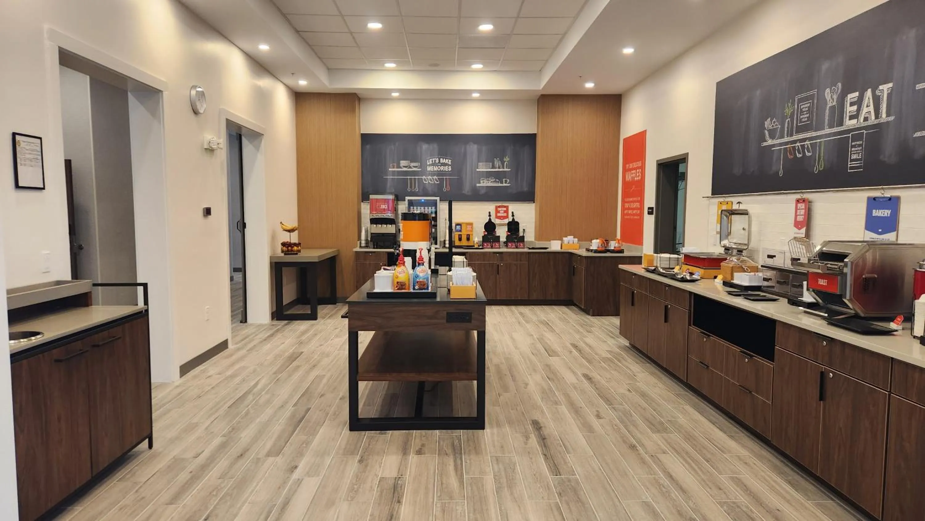 Breakfast in Hampton Inn & Suites Somerset