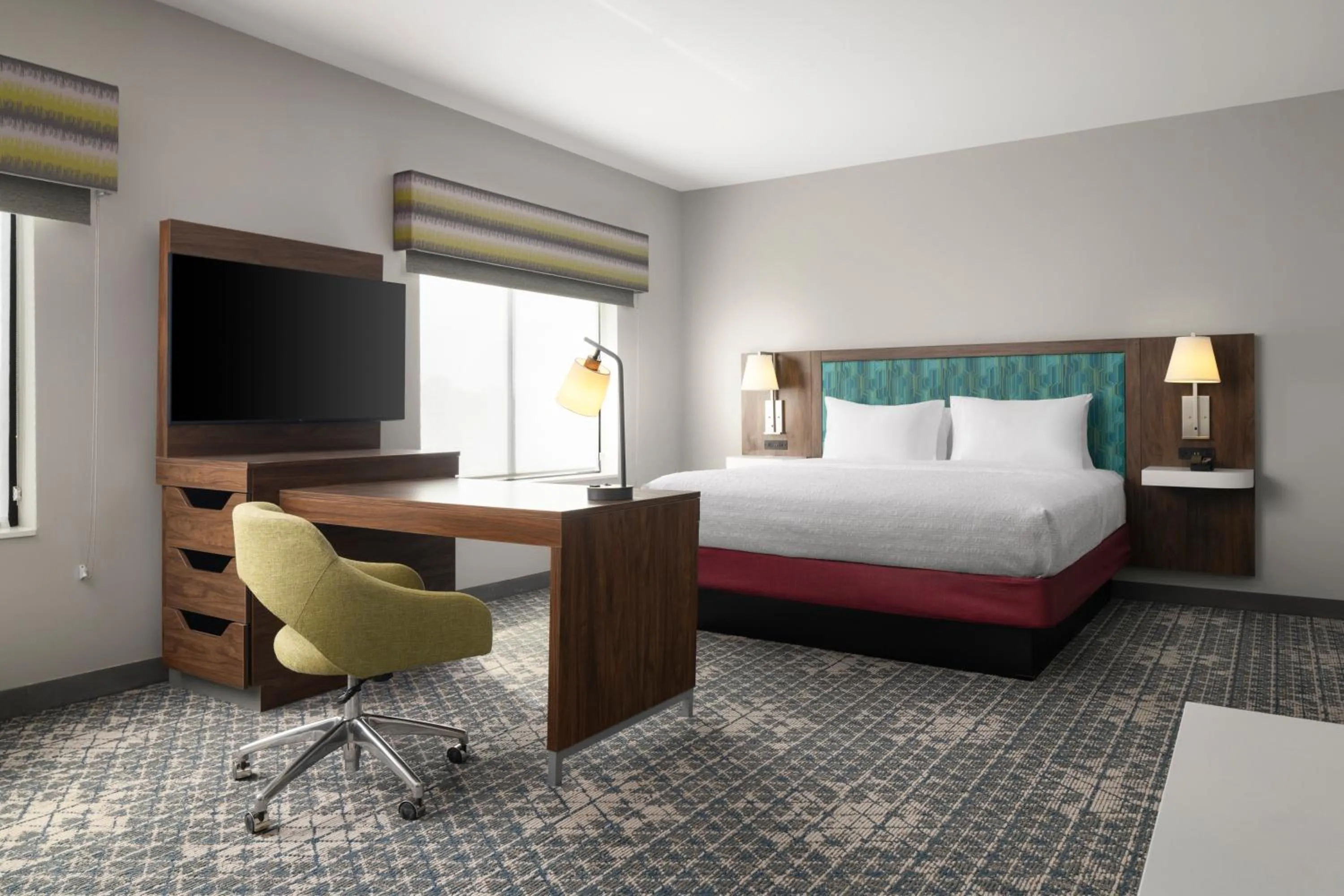 Bed in Hampton Inn & Suites Somerset