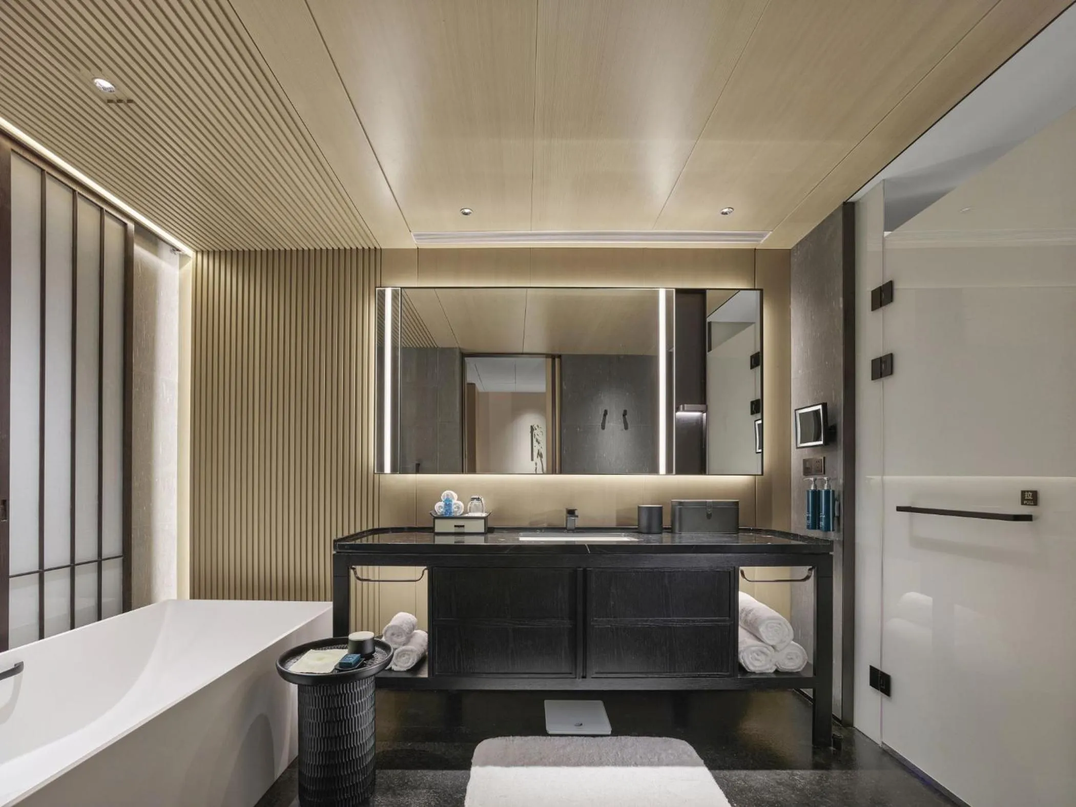 Toilet in Hilton Nanjing Niushoushan