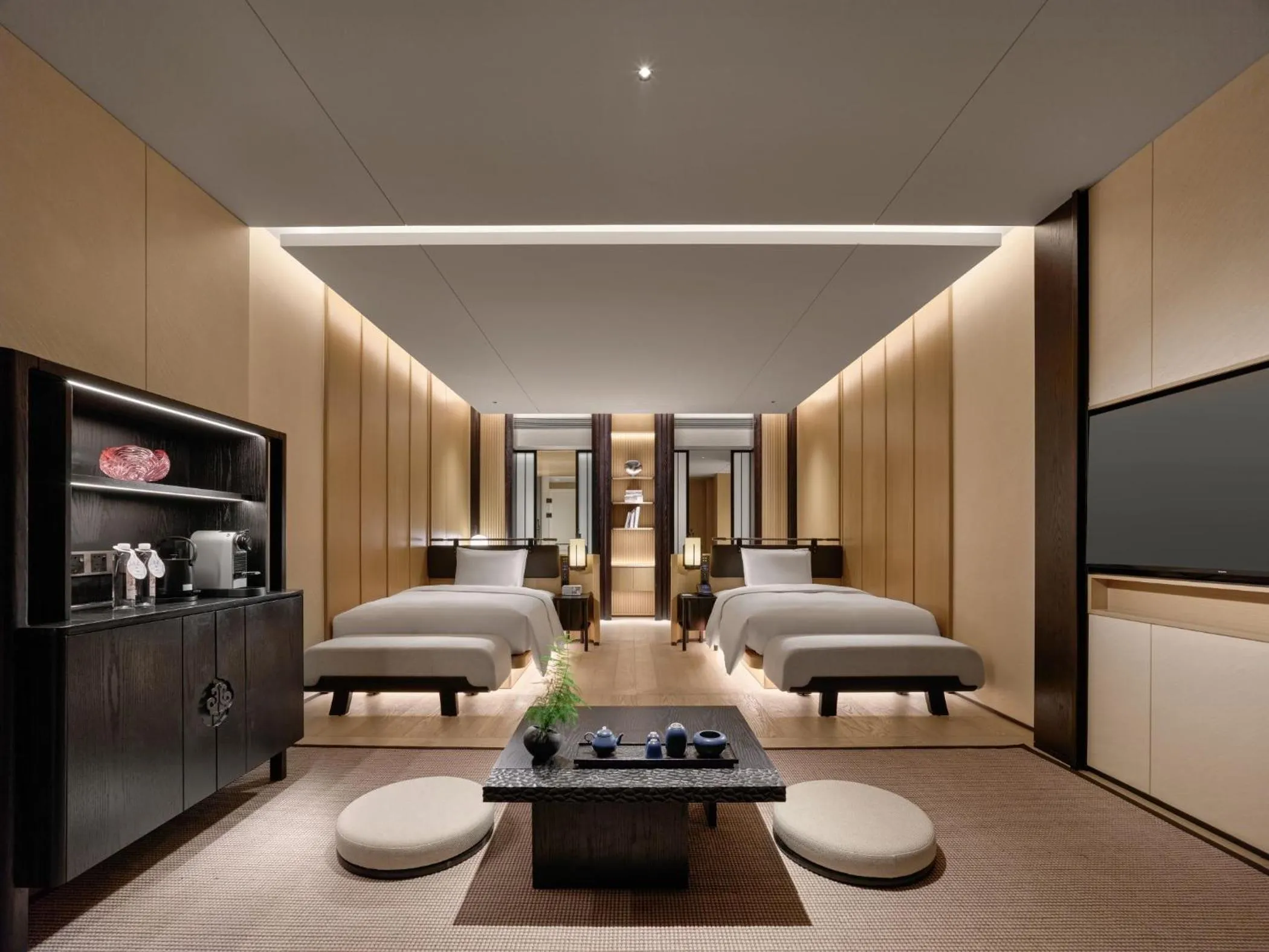 Bedroom, Bed in Hilton Nanjing Niushoushan