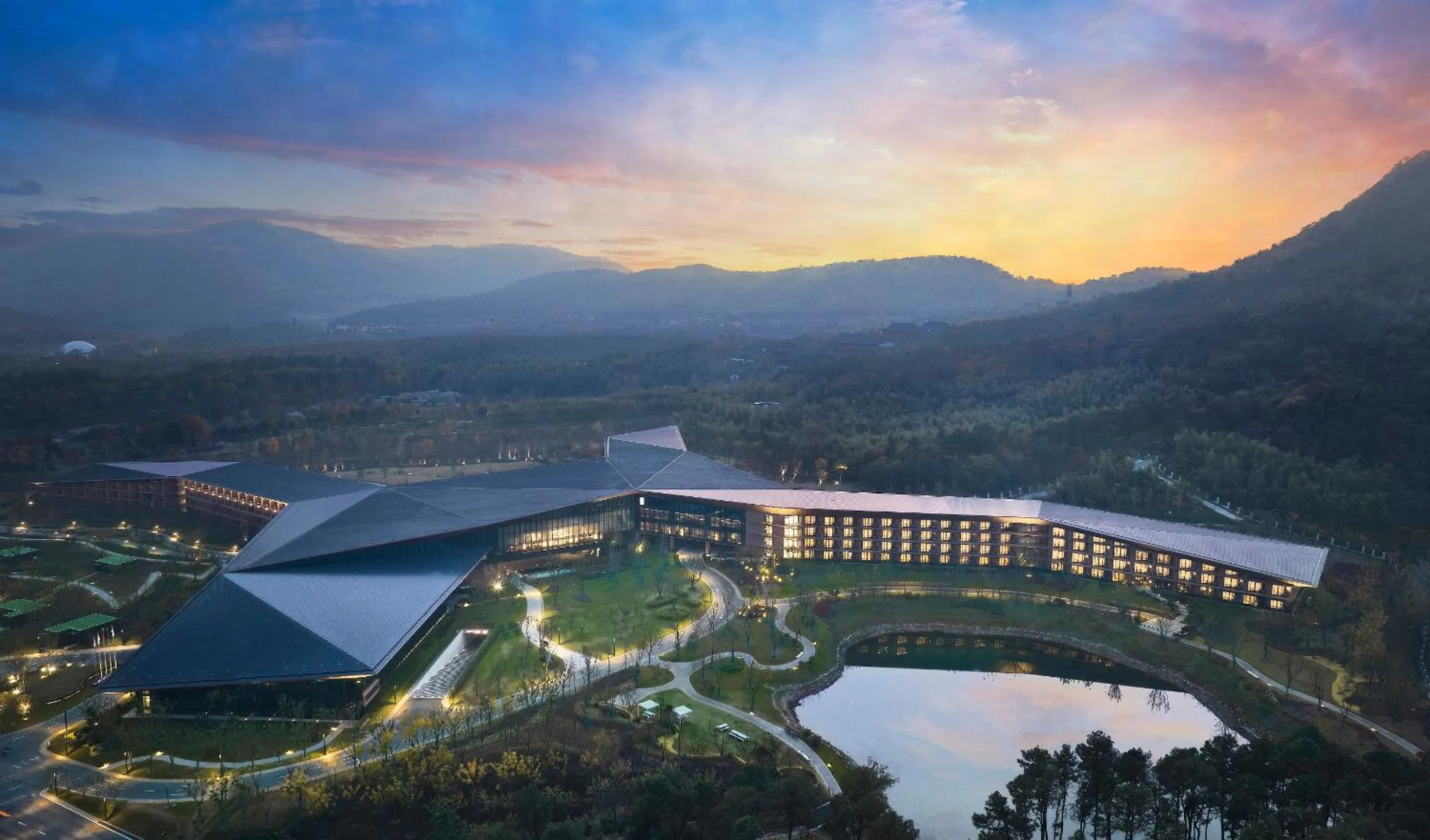 Bird's eye view in Hilton Nanjing Niushoushan