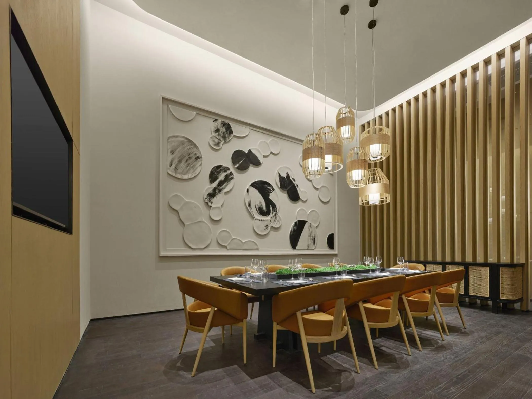 Restaurant/places to eat in Hilton Nanjing Niushoushan