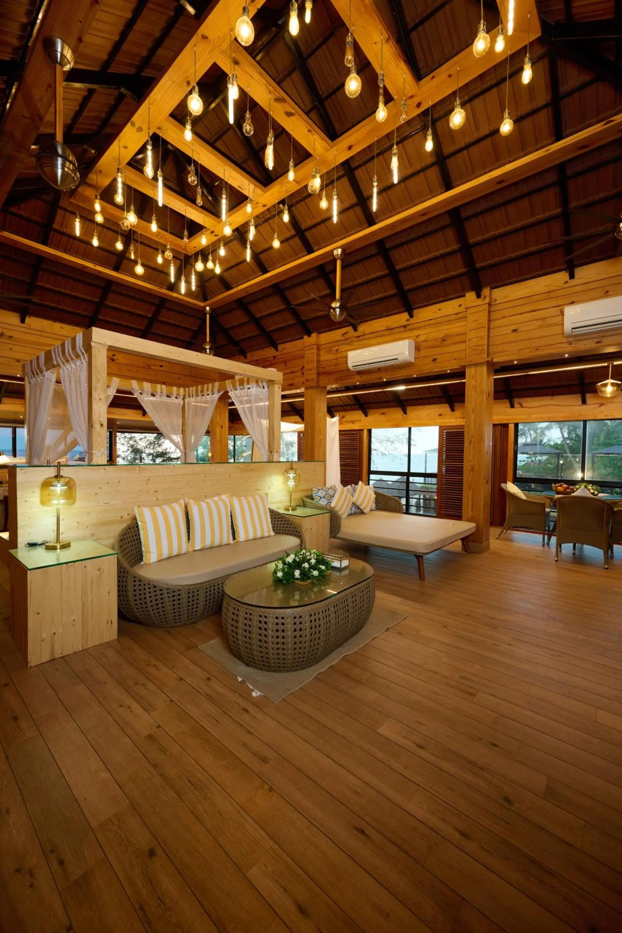 Maliekal Heritance Cherai Beach Cochin