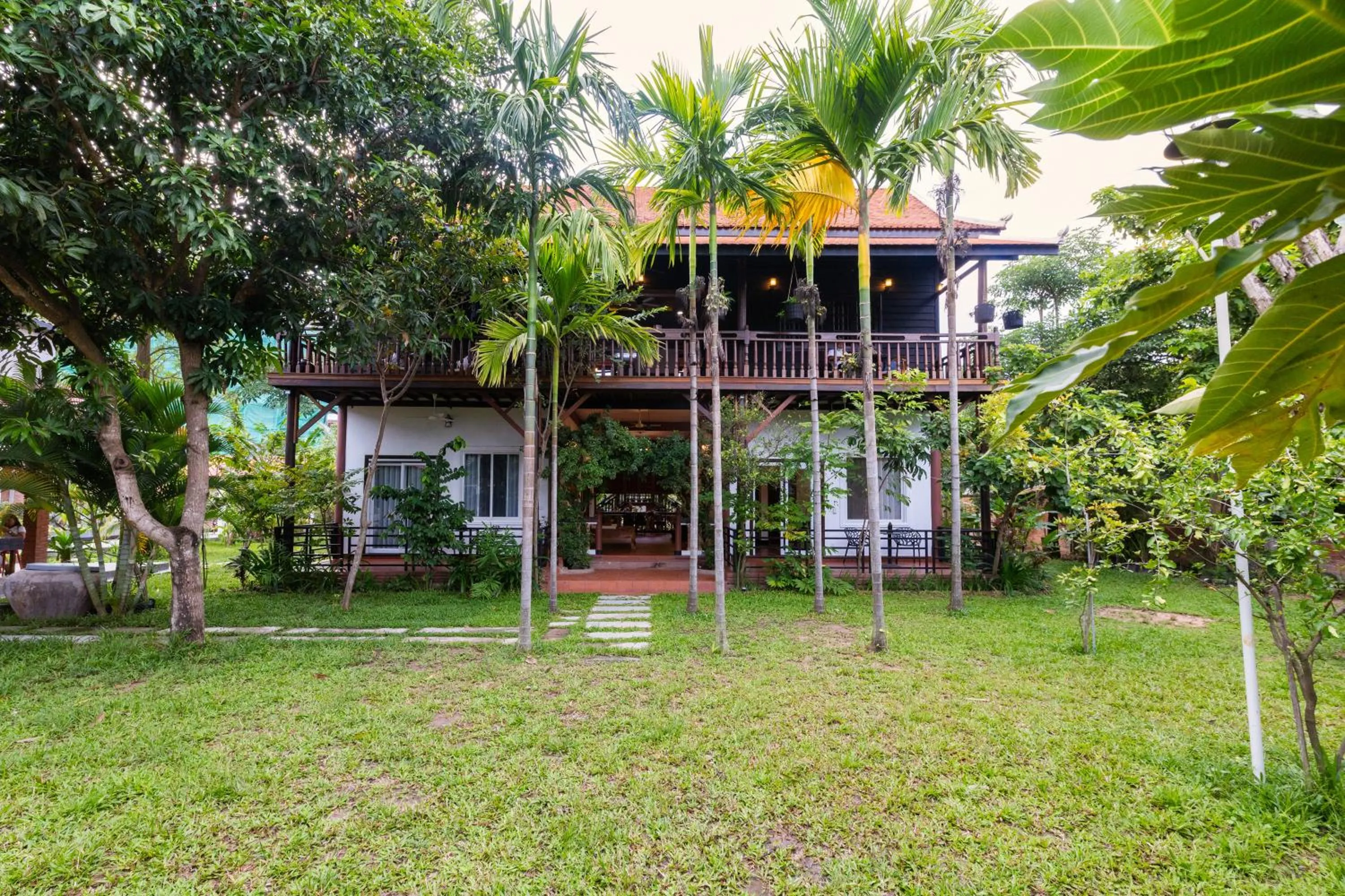 Property building in Atoh's Maison