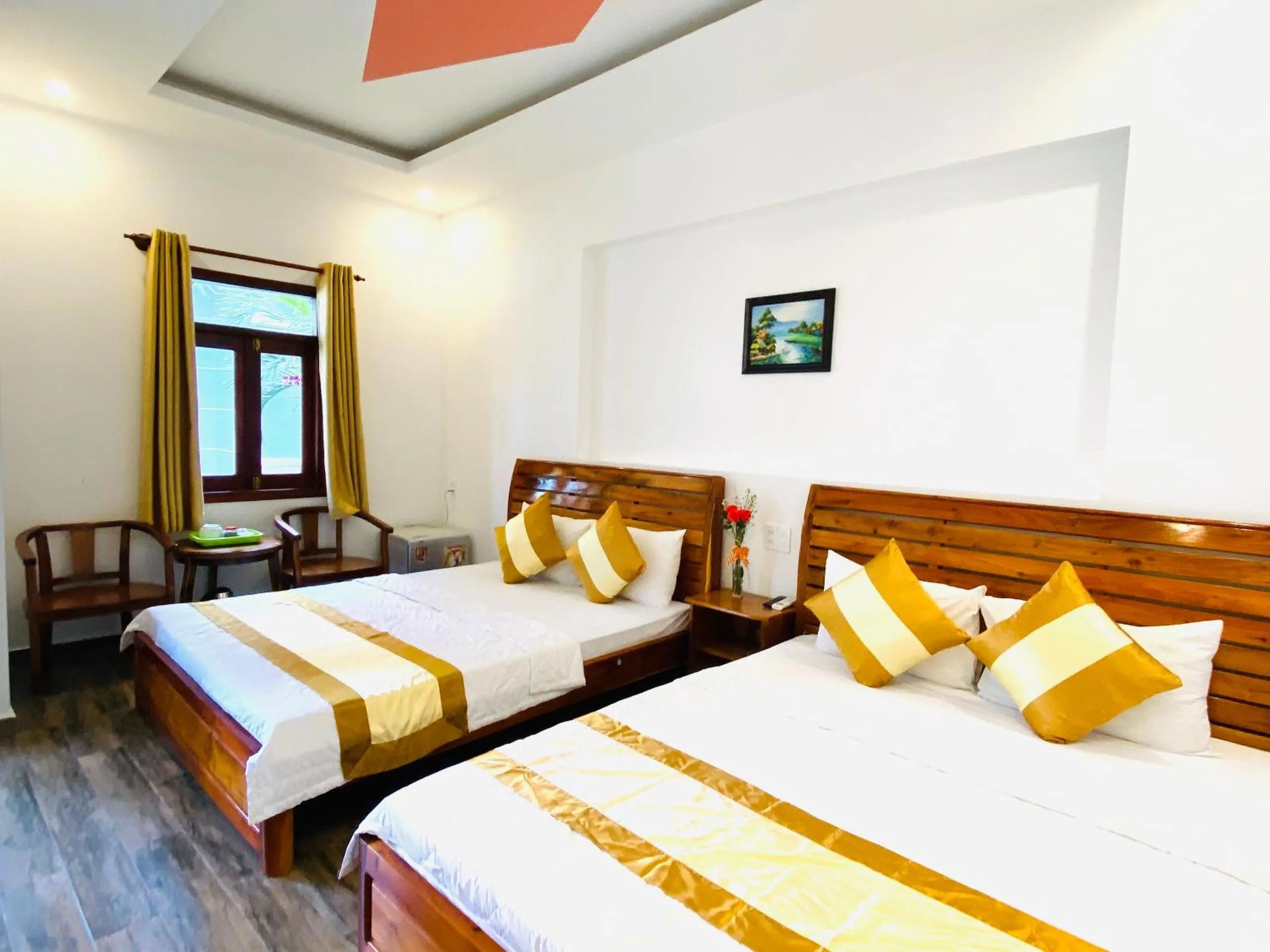 Bedroom, Bed in Dong Xuan Hong Hotel