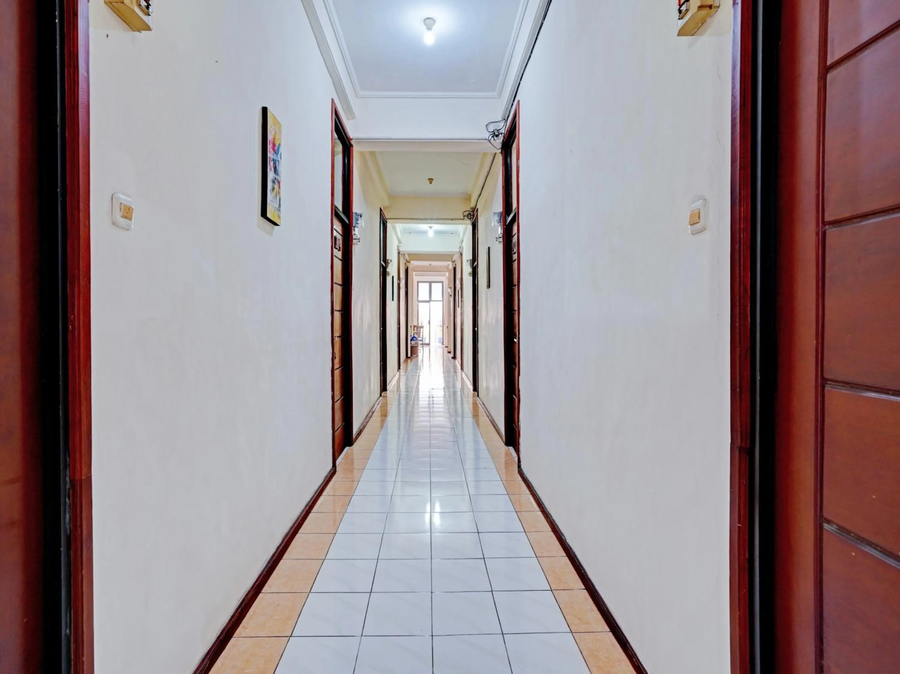 Area and facilities in Graha Ara Homestay Syariah RSUD Dr Soetomo Surabaya Mitra RedDoorz