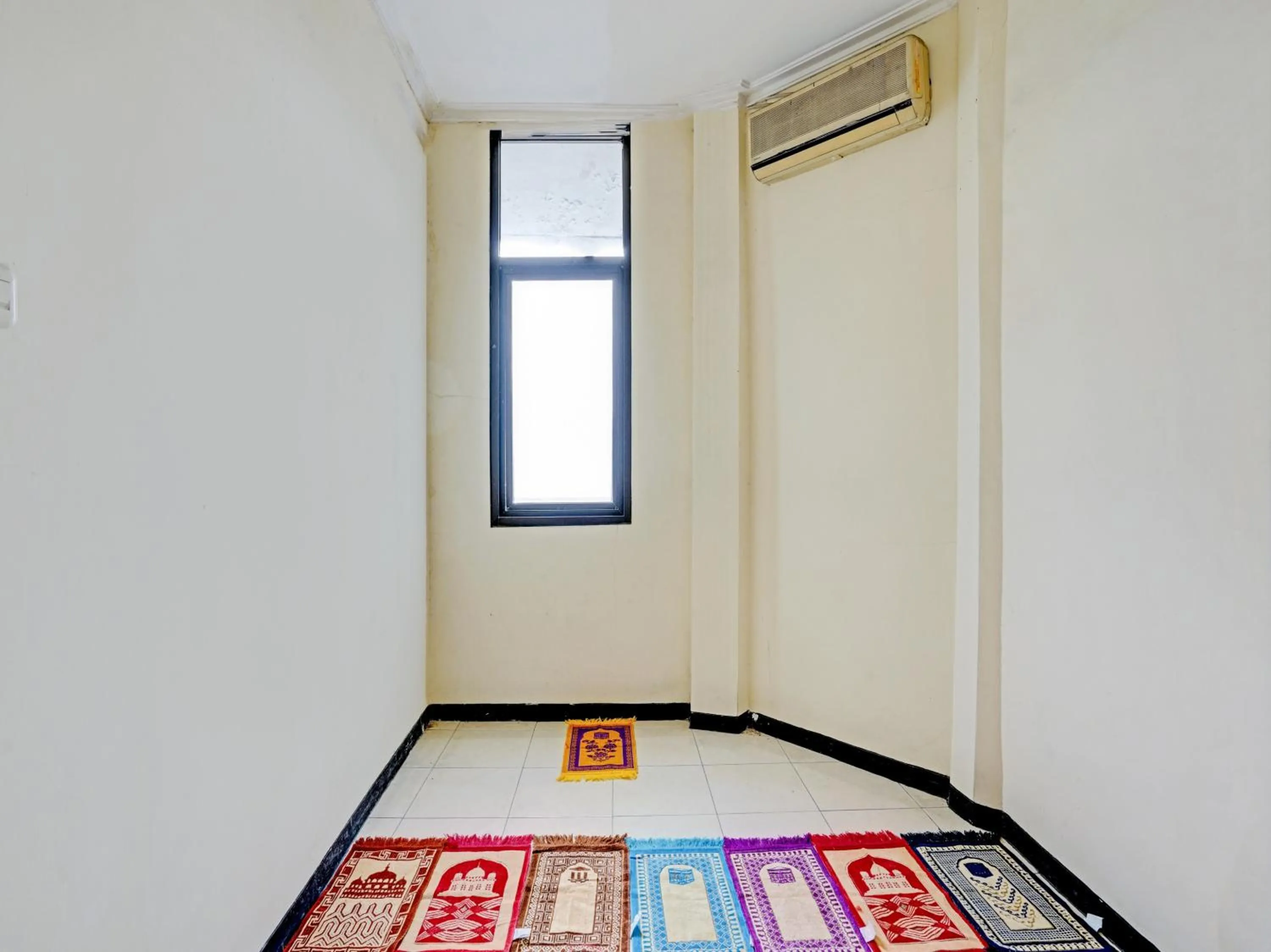 Place of worship in Graha Ara Homestay Syariah RSUD Dr Soetomo Surabaya Mitra RedDoorz