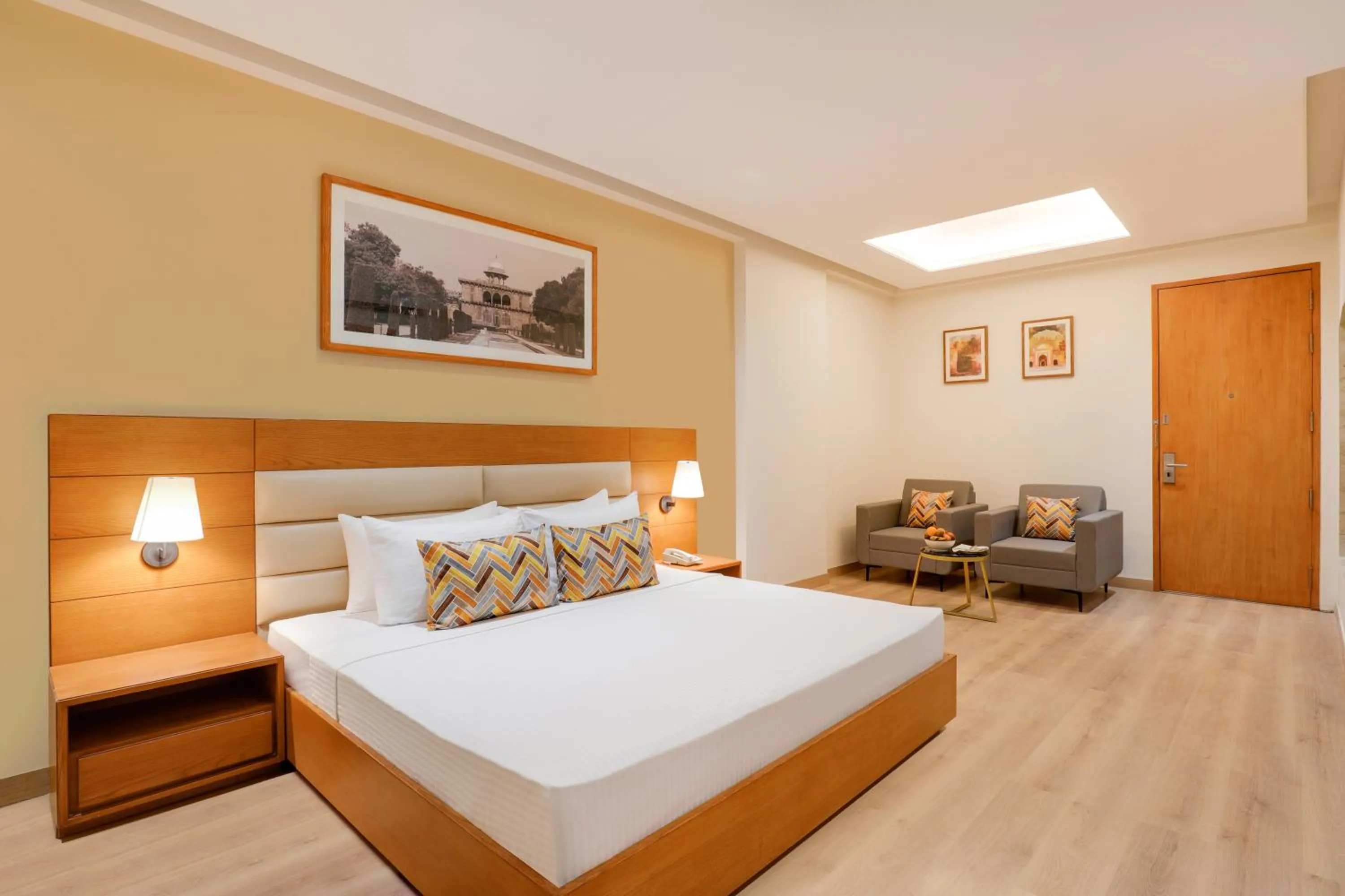 Bed in Lemon Tree Hotel Agra