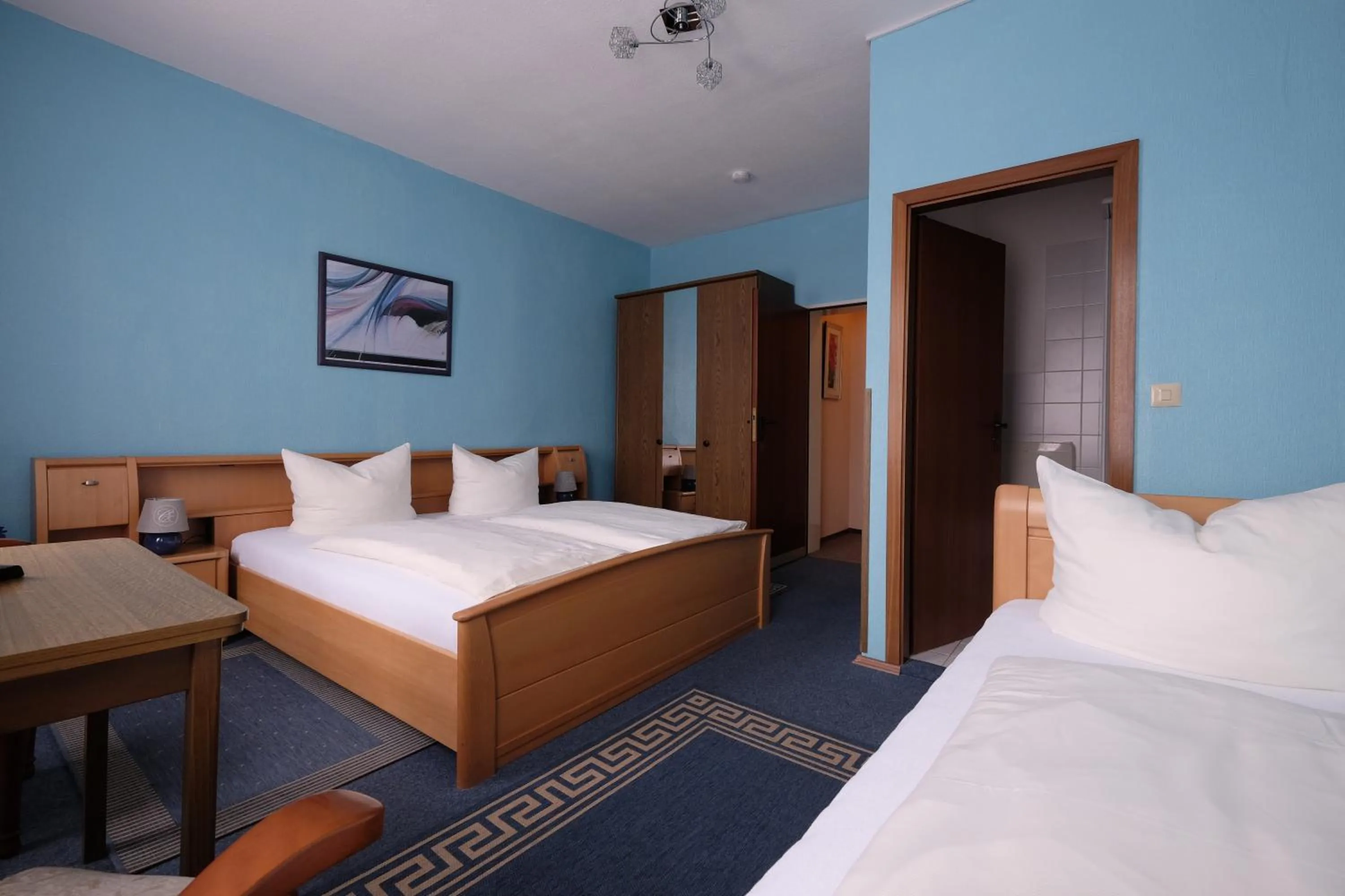 Bed in Hotel Grüner Kranz