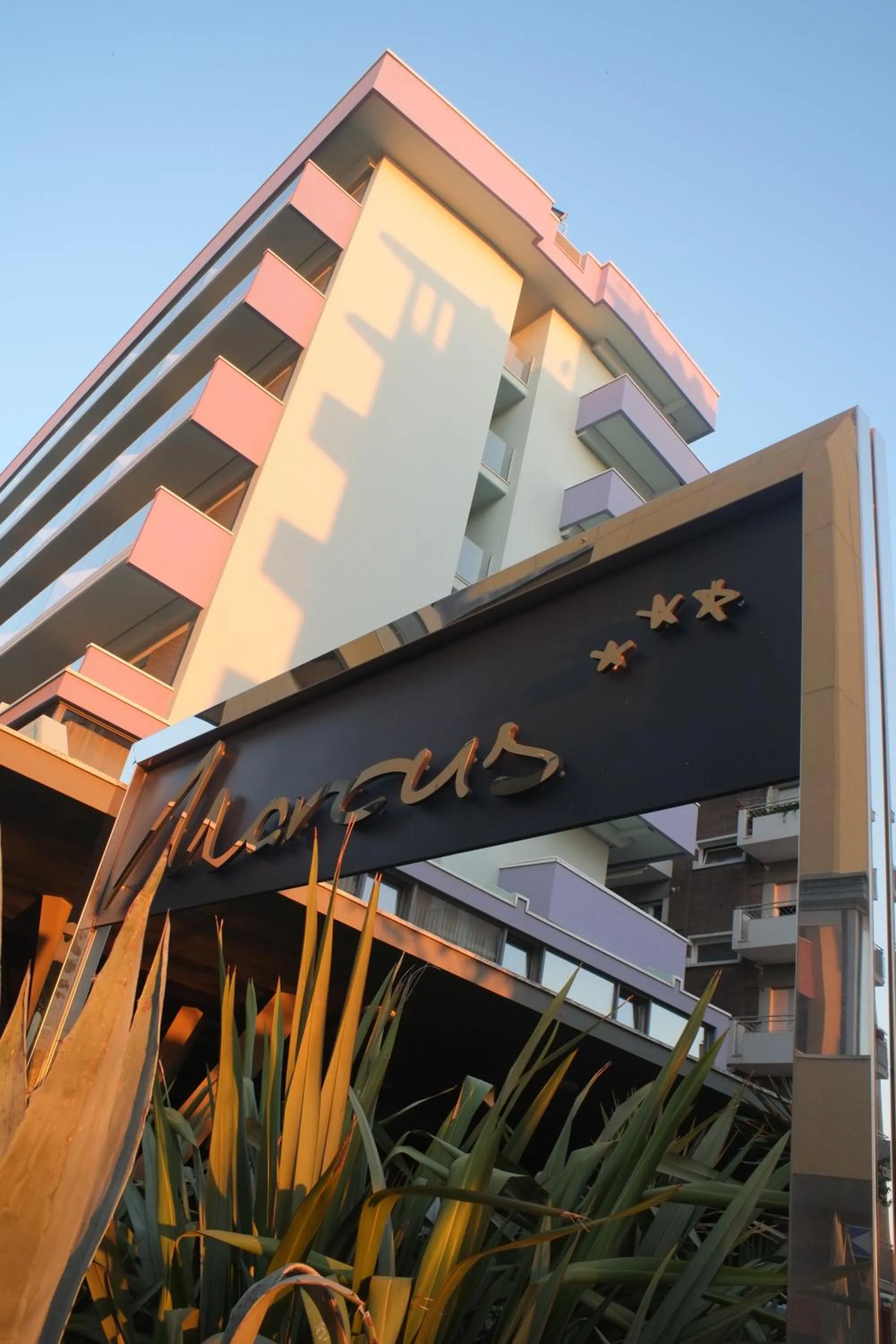 Property building in Hotel Marcus