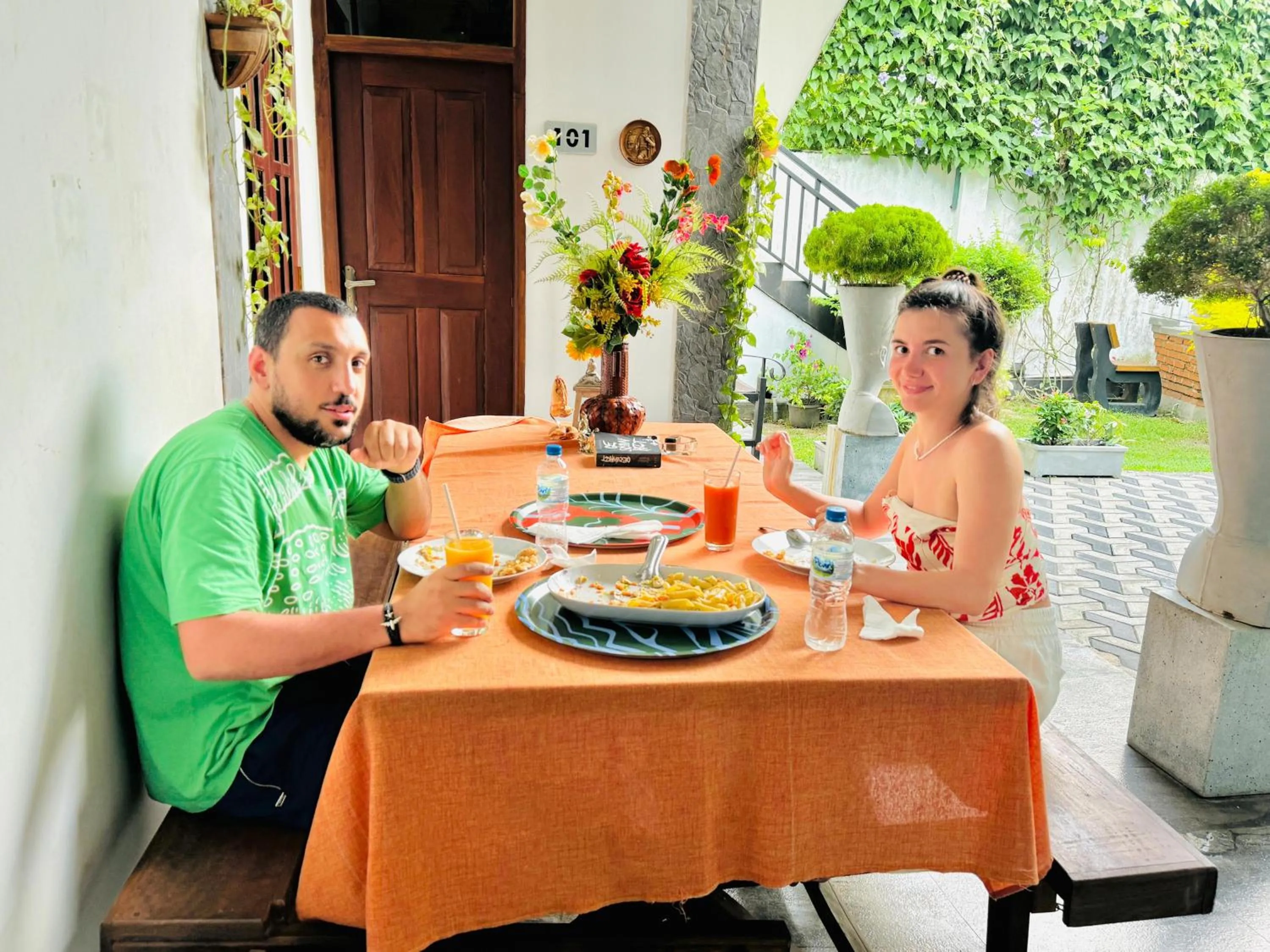 Restaurant/places to eat in Airport J Dream Resort