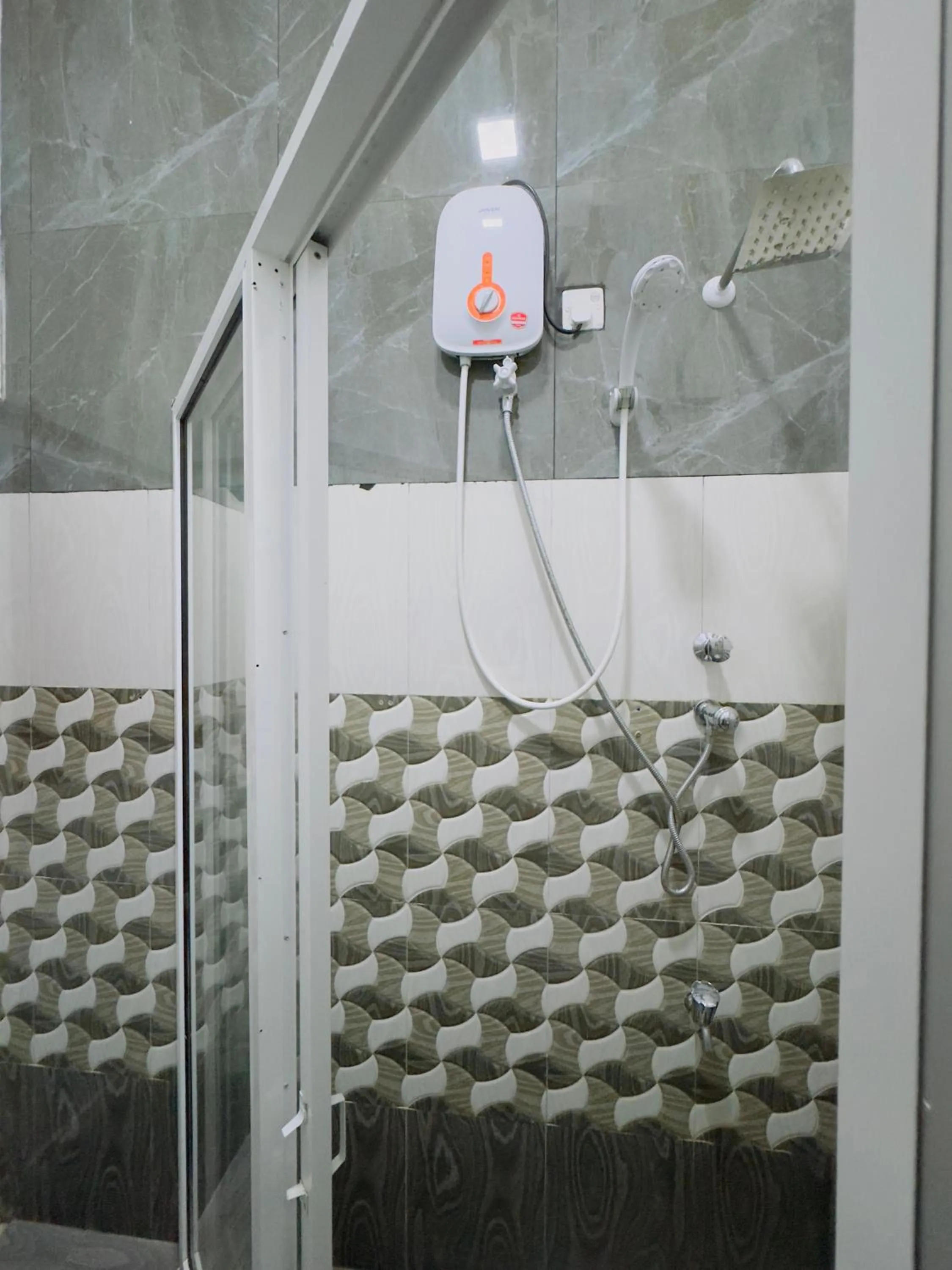 Shower in Airport J Dream Resort
