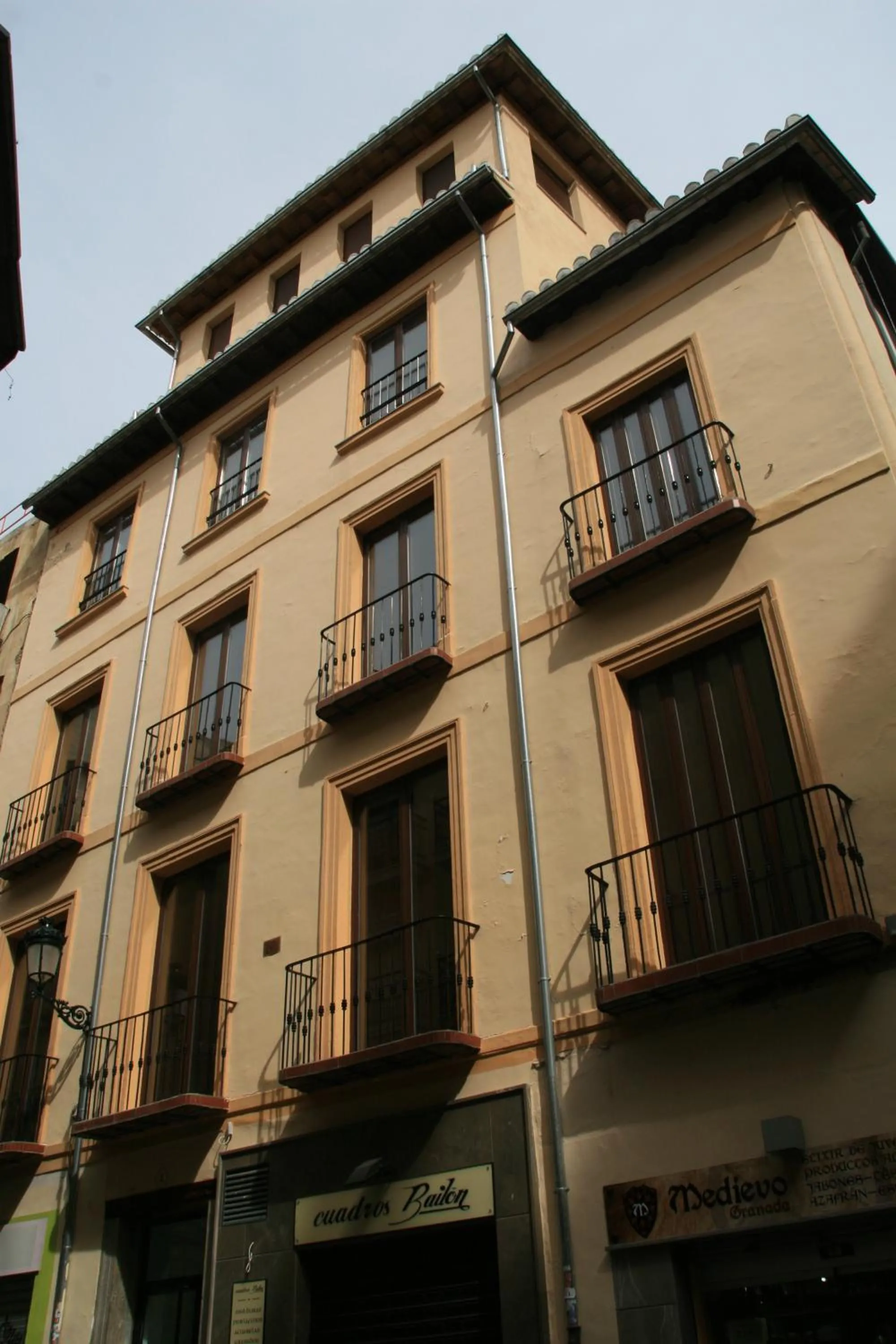 Facade/entrance in Apartamentos Casa de la Lonja