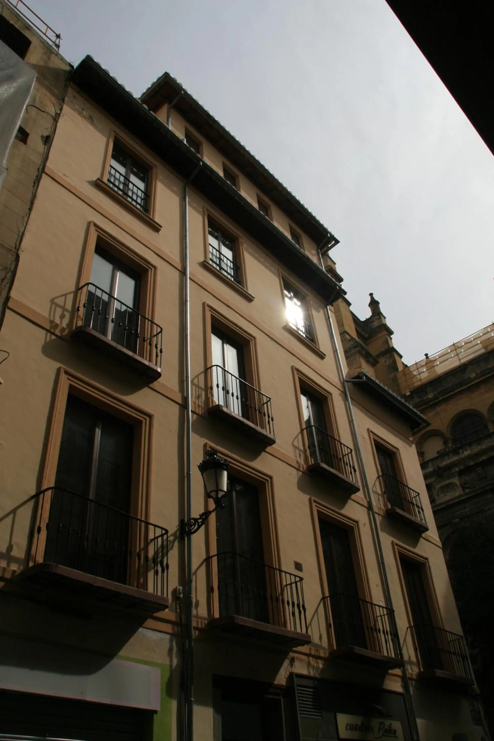 Facade/entrance in Apartamentos Casa de la Lonja