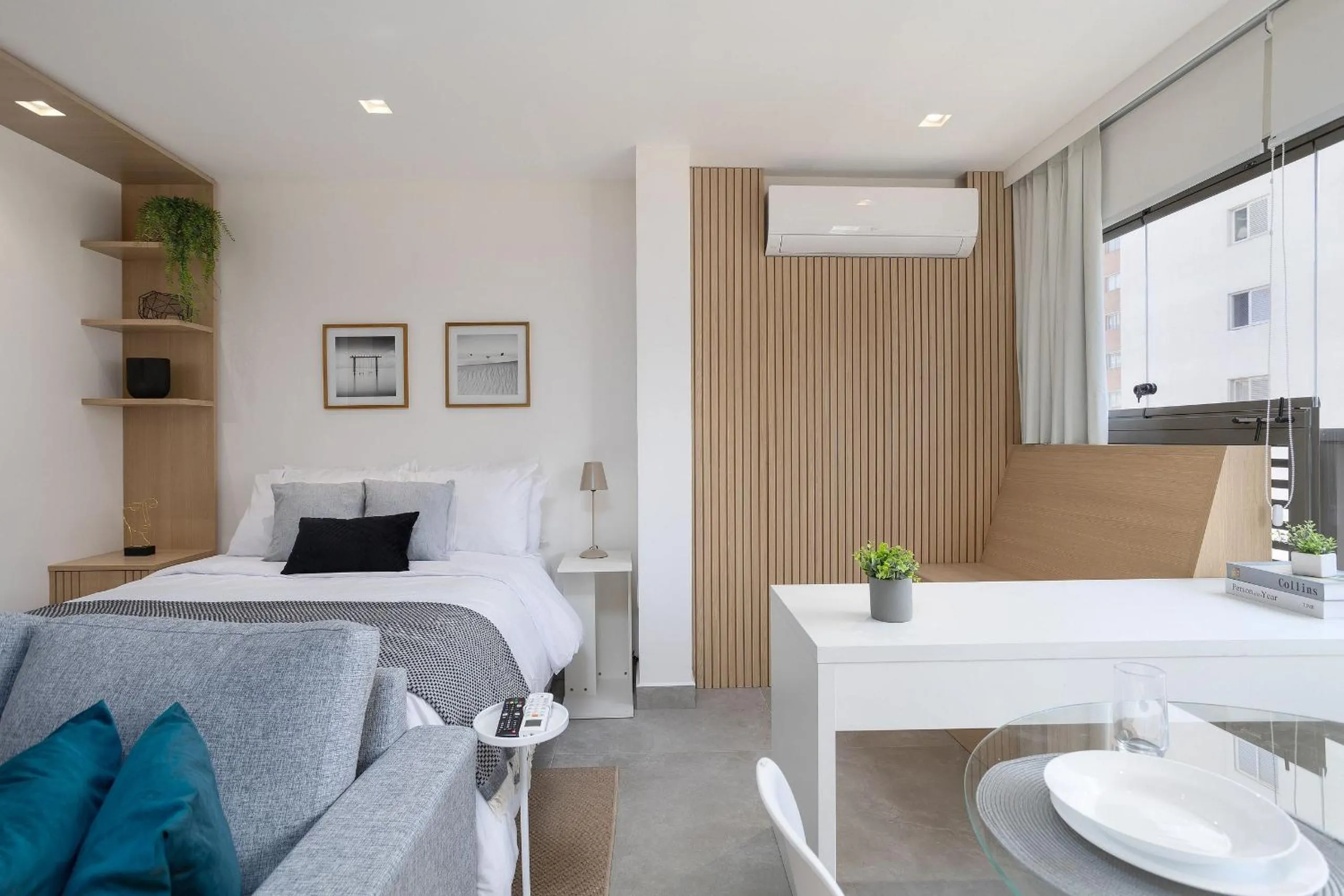 Bedroom, Bed in DSG Itaim by Conviva