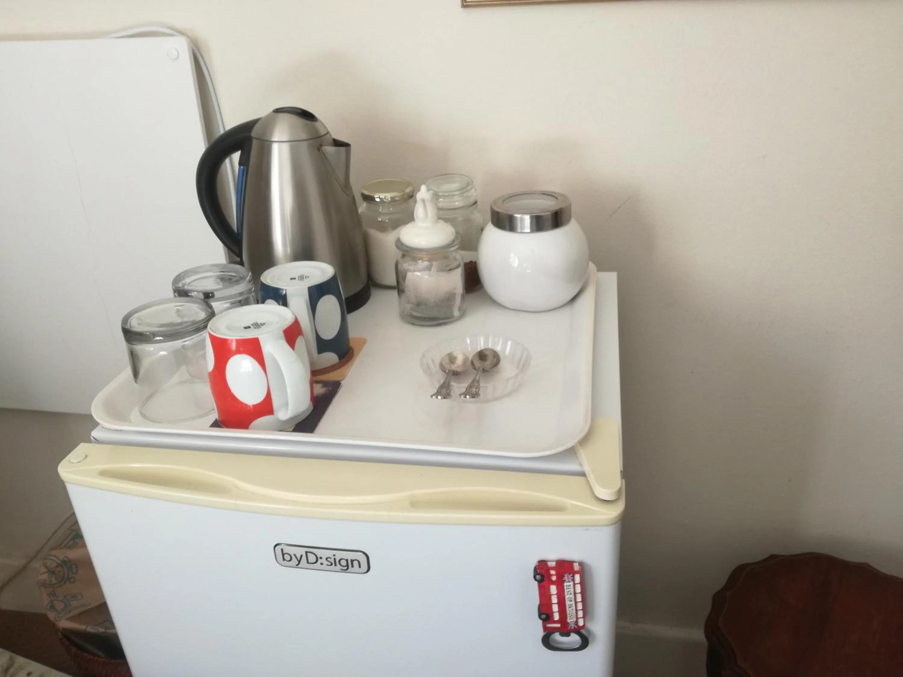 Coffee/tea facilities in Valley Guest House