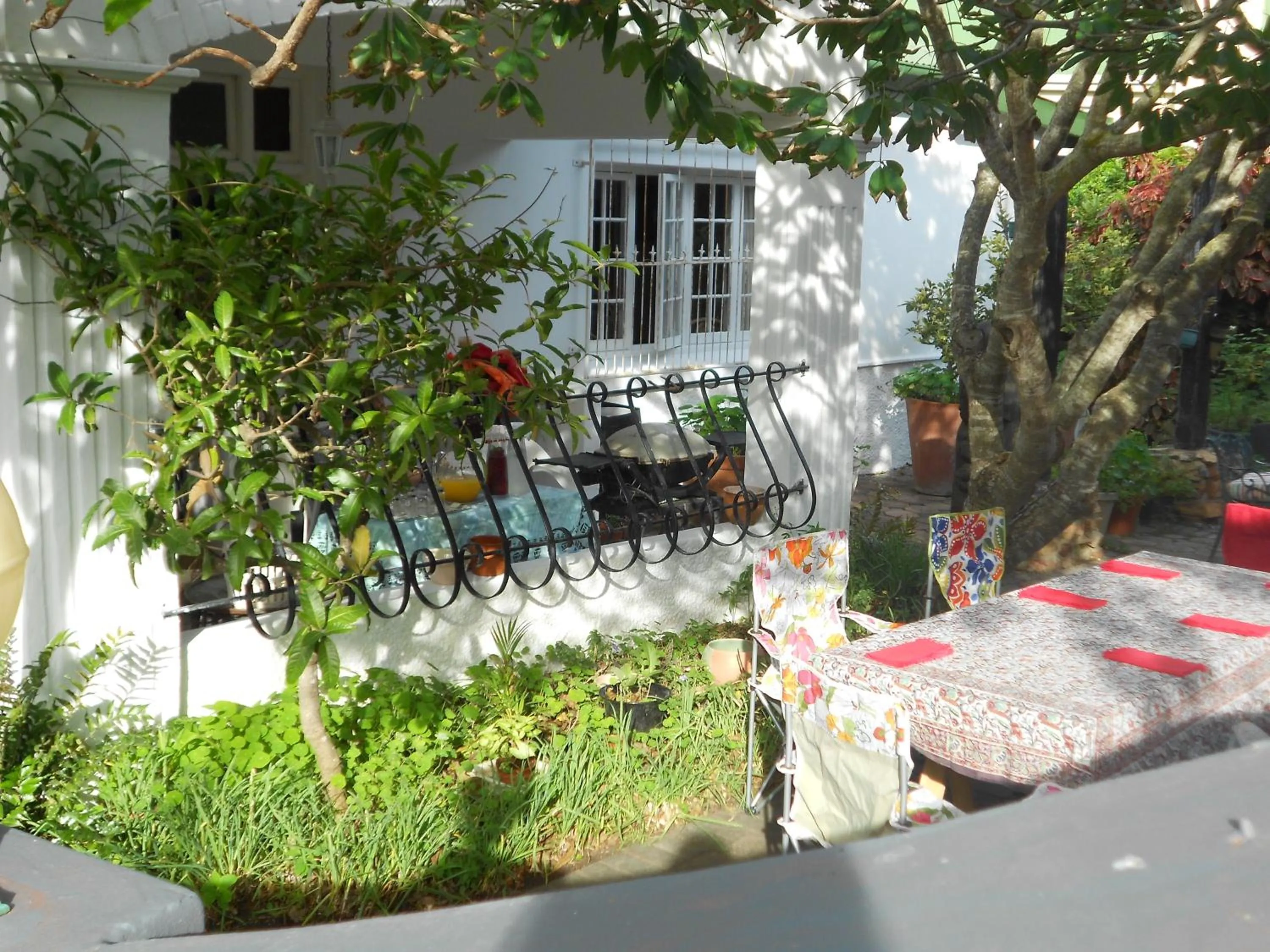 Facade/entrance in Valley Guest House