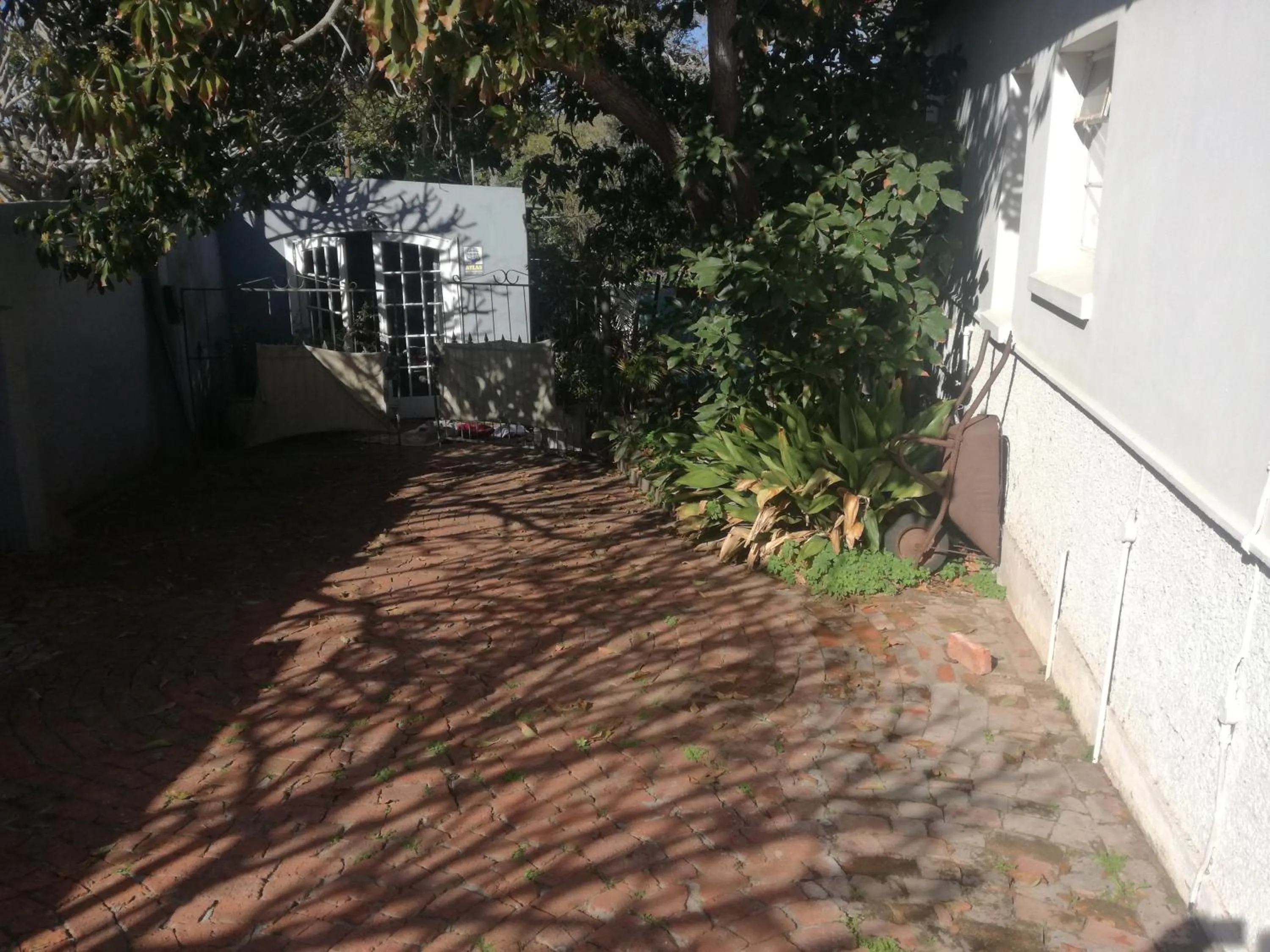 Parking in Valley Guest House