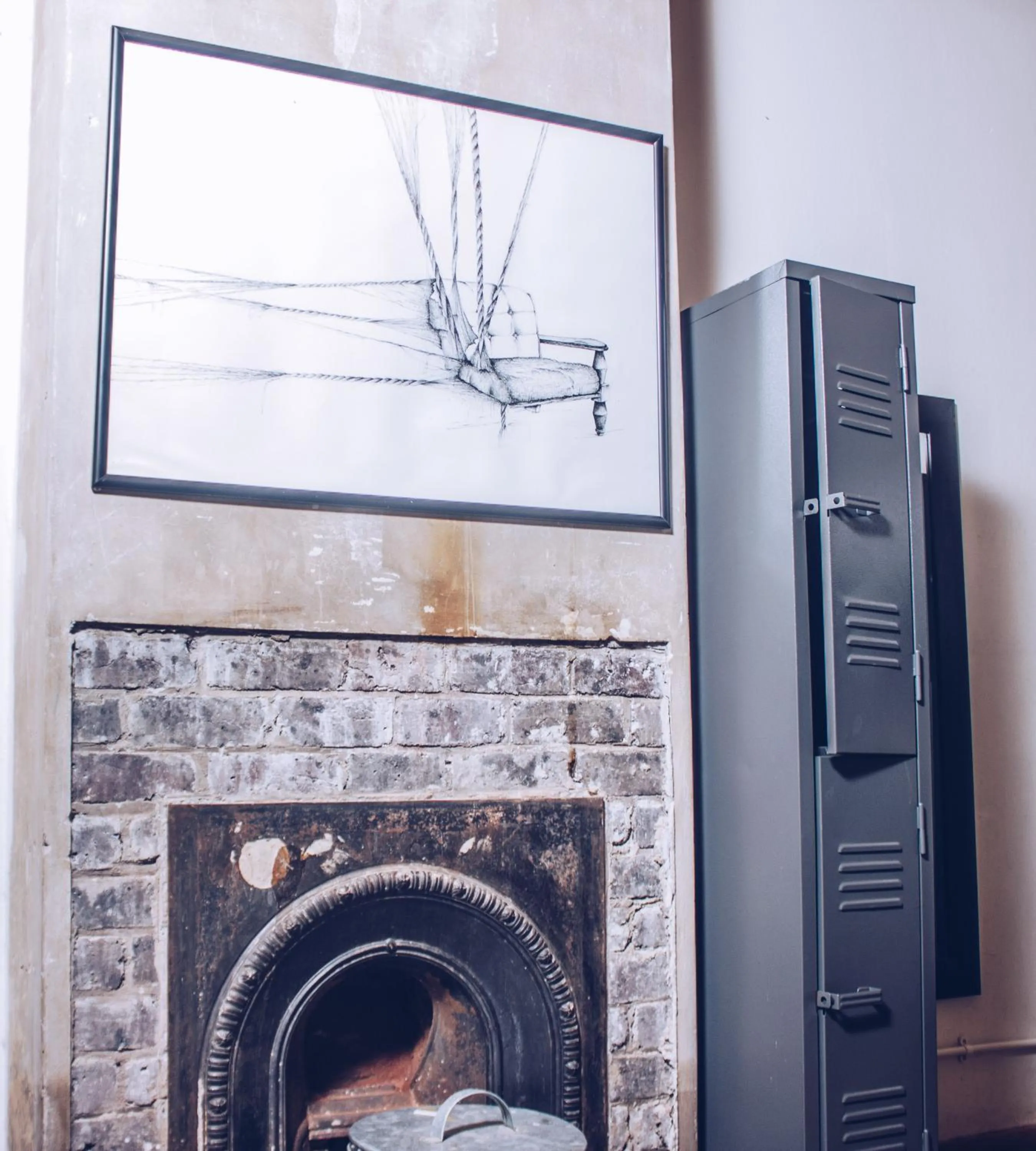 Decorative detail in CURIOCITY Backpackers Johannesburg