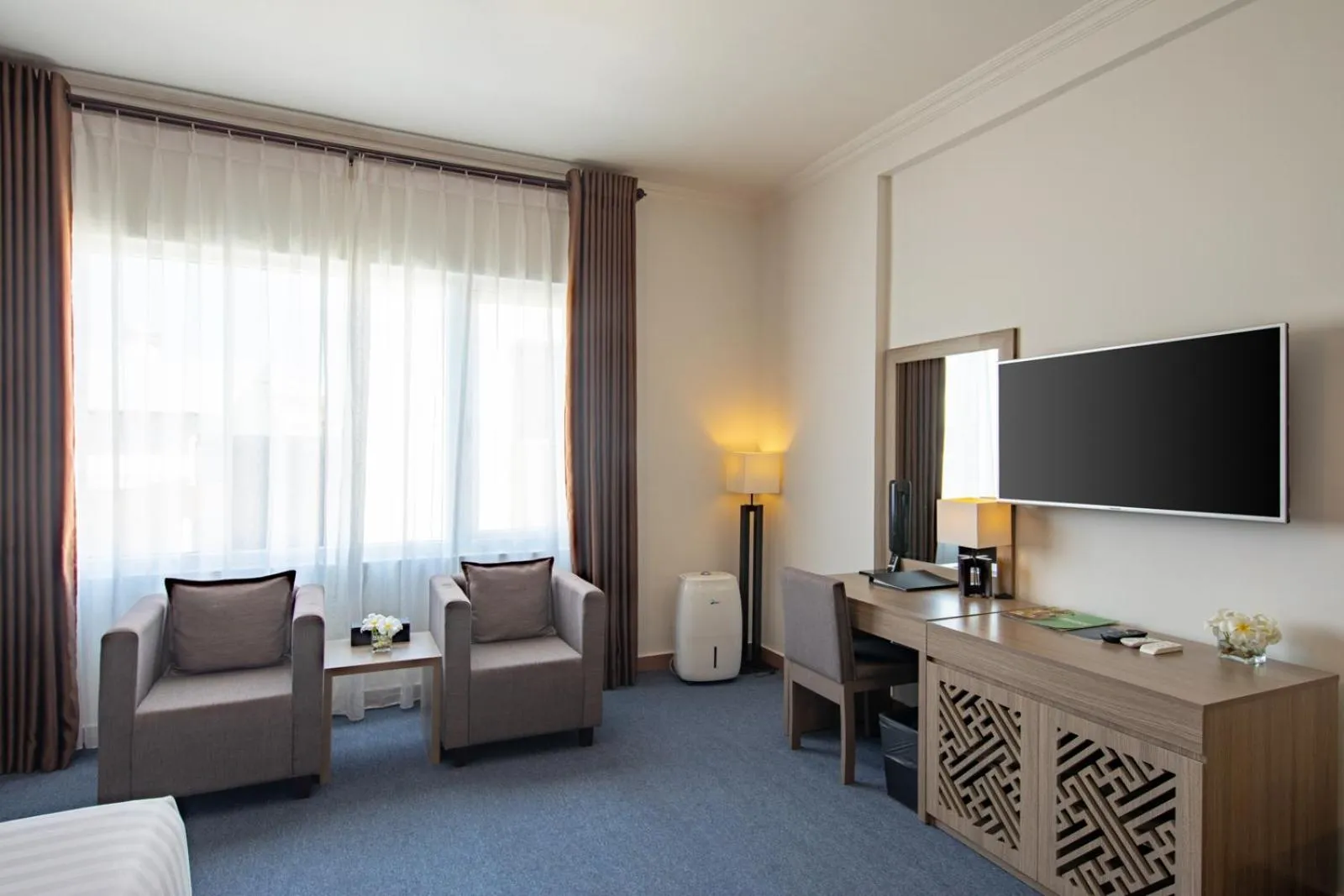 TV and multimedia in Grandvrio City Danang By Route Inn Group