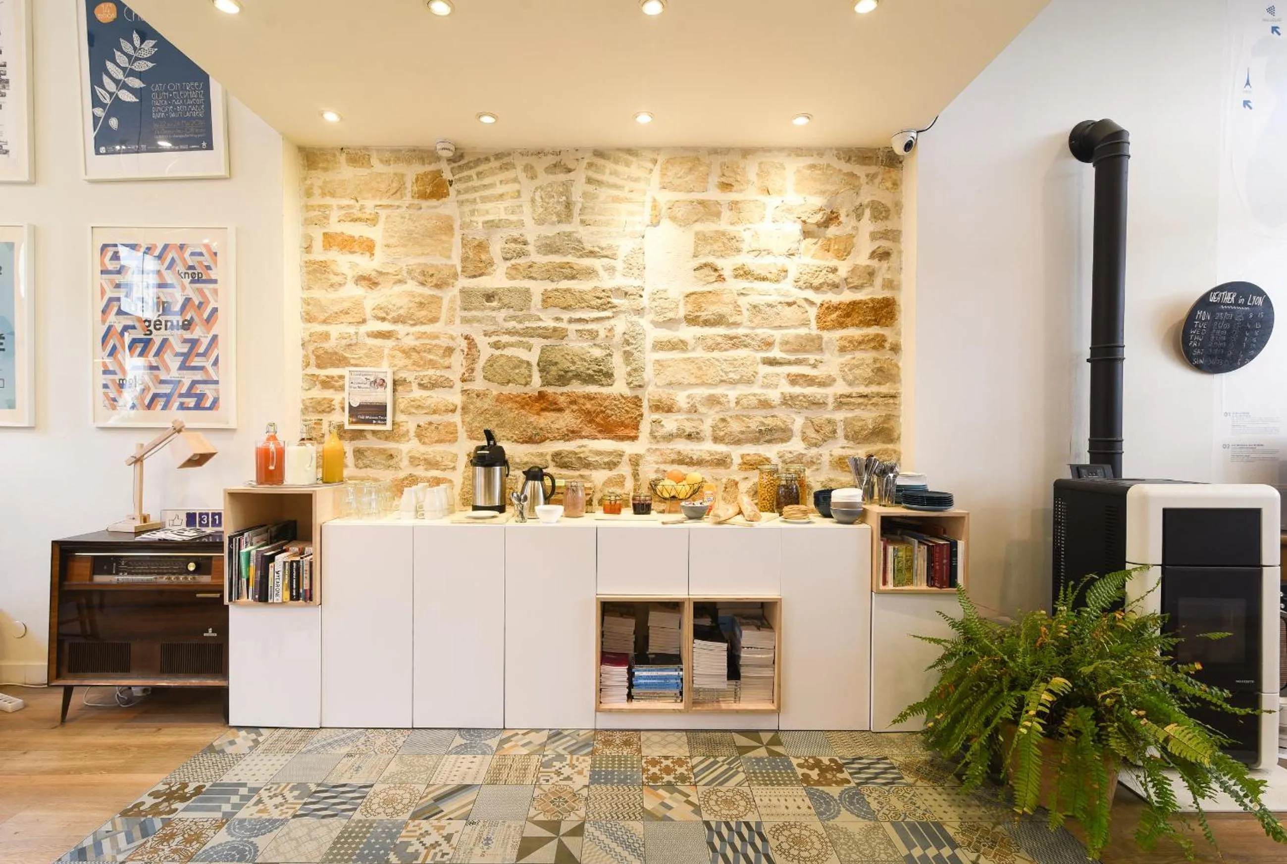 Buffet breakfast in SLO Hostel Lyon Saxe