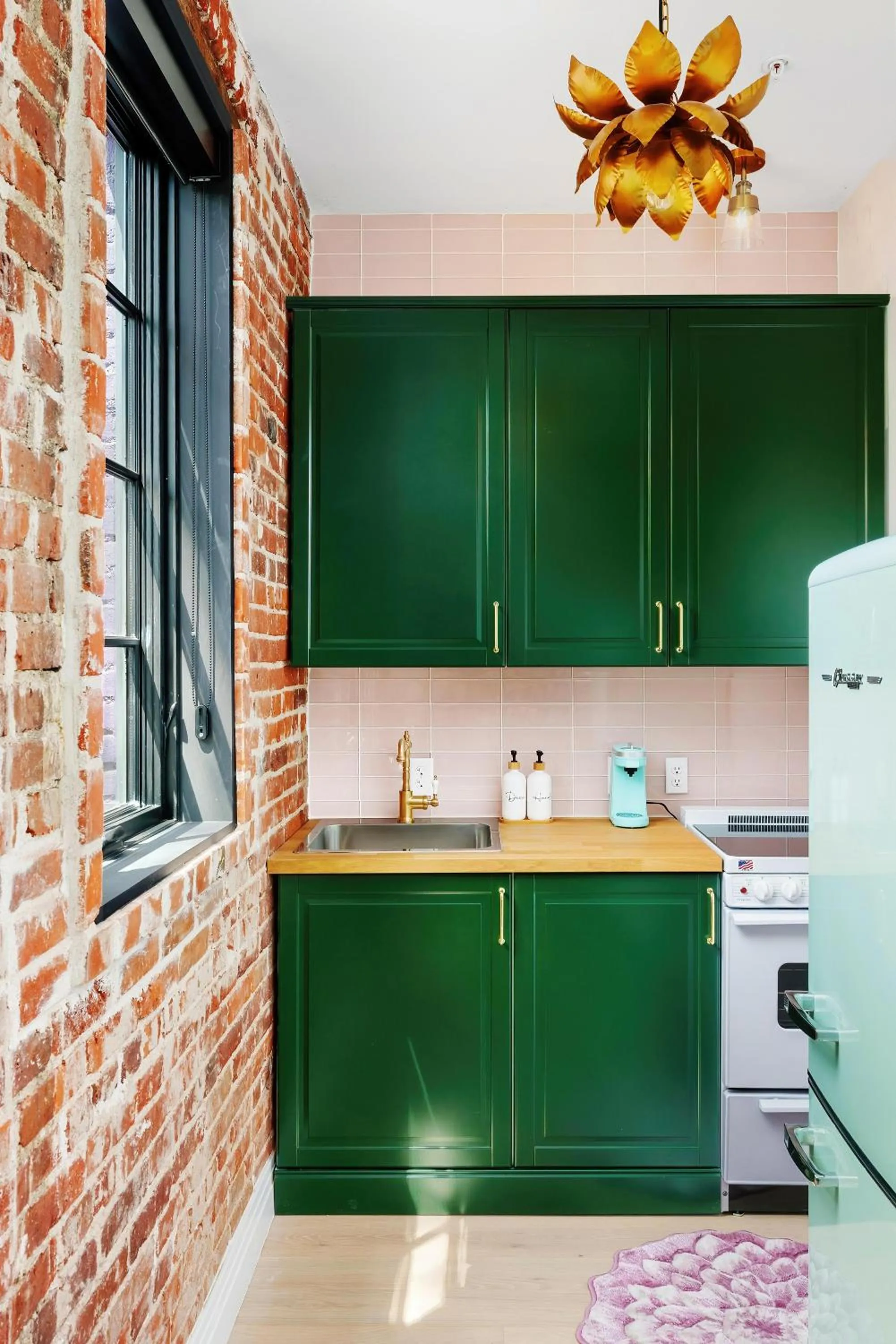 Kitchen or kitchenette in The Acoma House