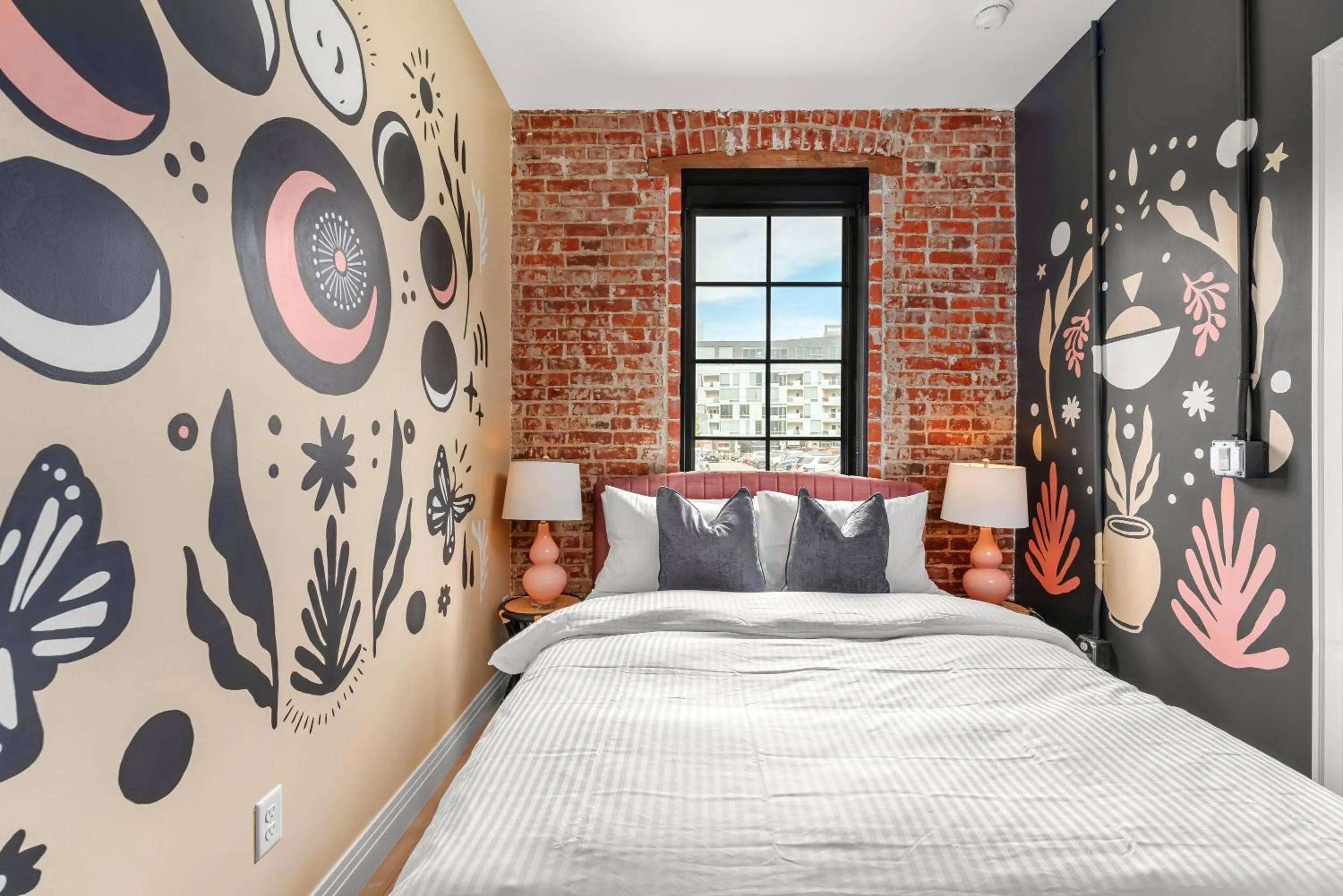 Bed in The Acoma House