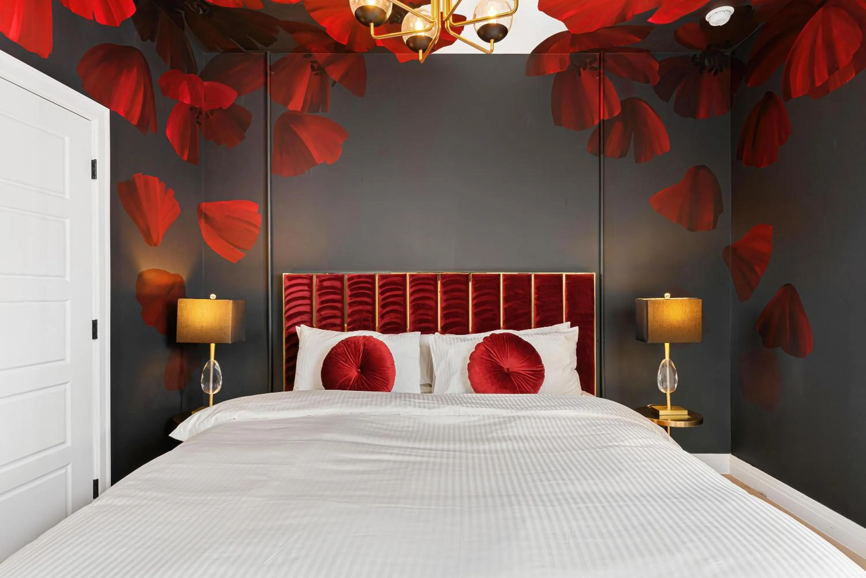 Bed in The Acoma House