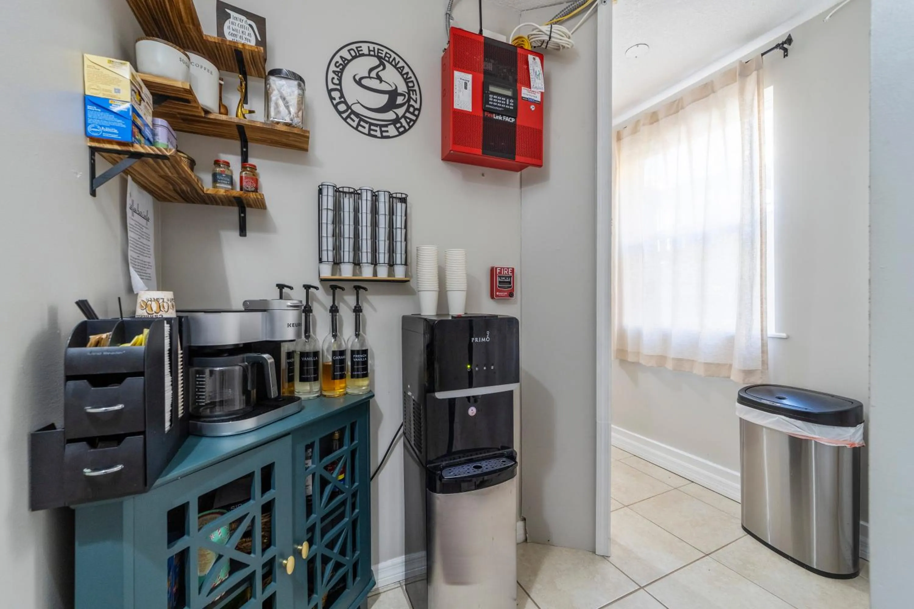 Coffee/tea facilities in Casa De Hernandez