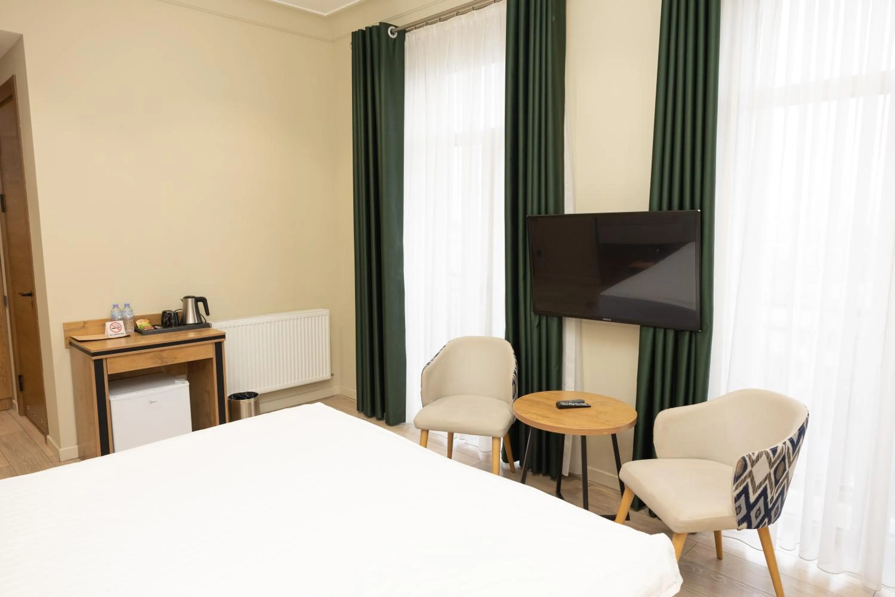 Bed in Hotel Marwa Tashkent Pool&Spa