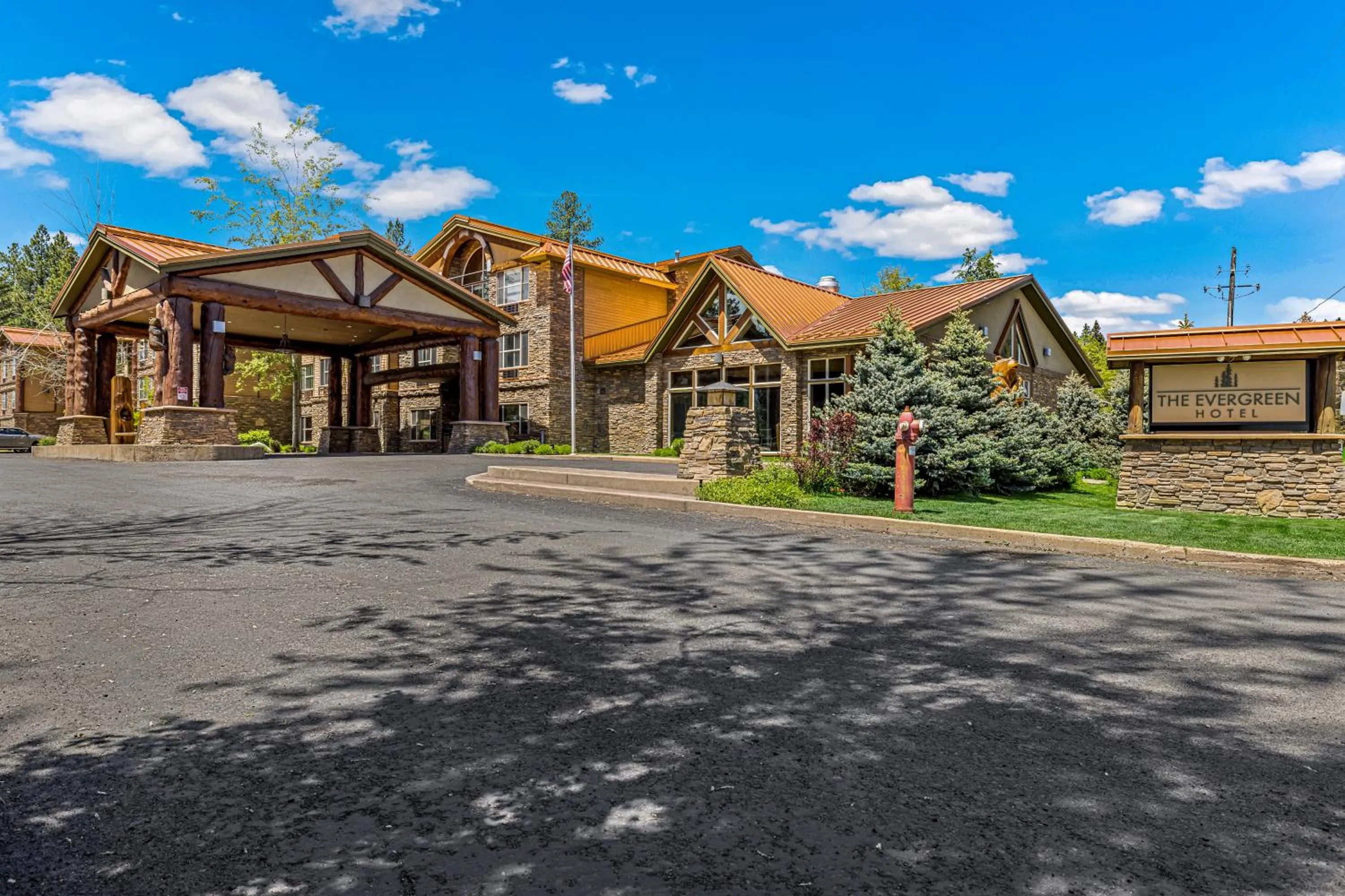 Property building in The Evergreen Hotel
