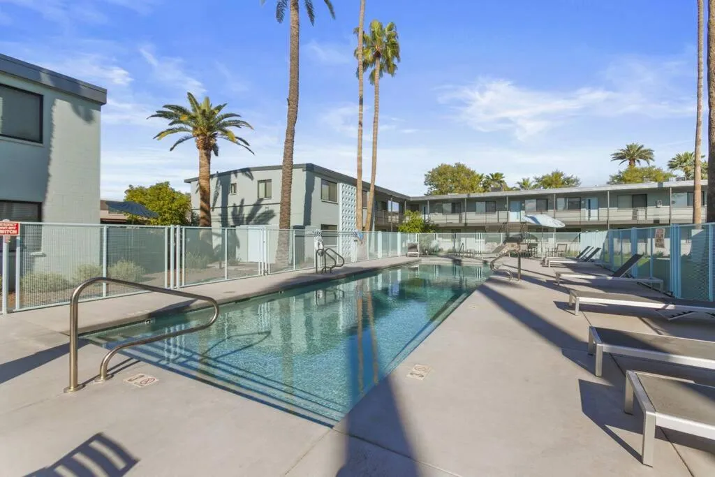 Swimming pool in Intimate well appointed Studio w Pool