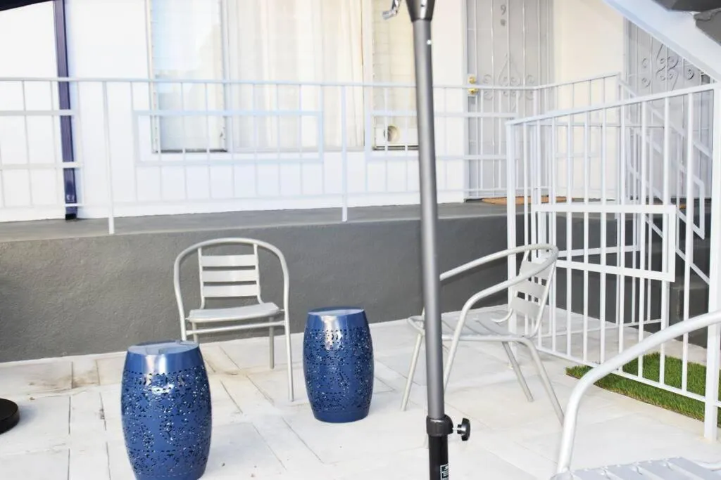 Patio in Hollywood Business Apartments