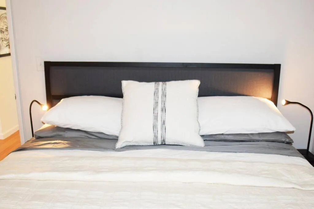 Bed in Hollywood Business Apartments