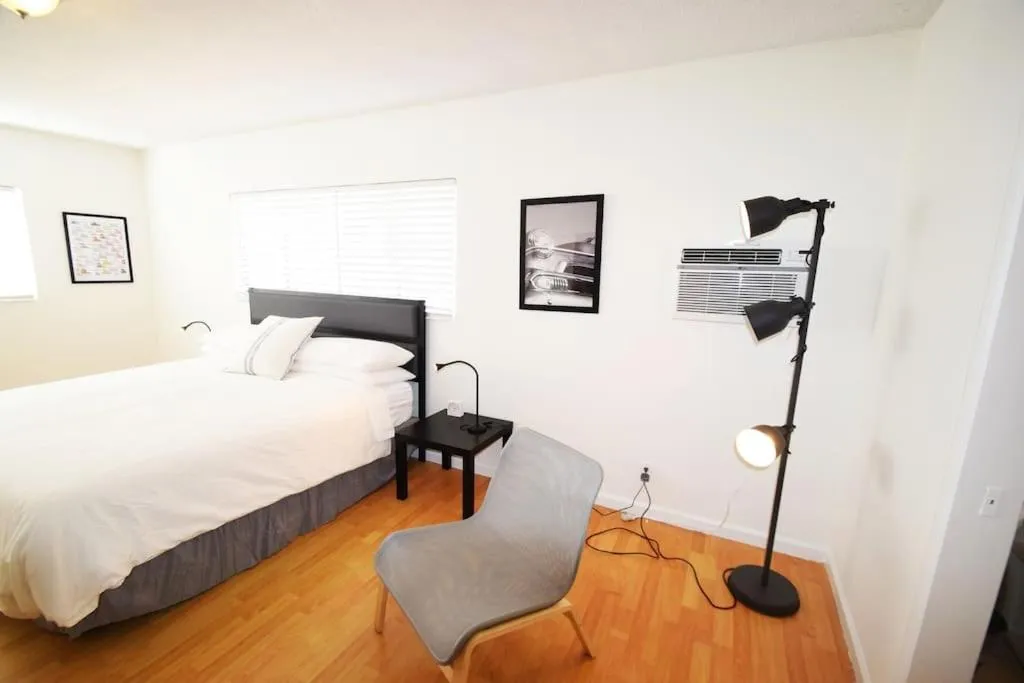 Bed in Hollywood Business Apartments