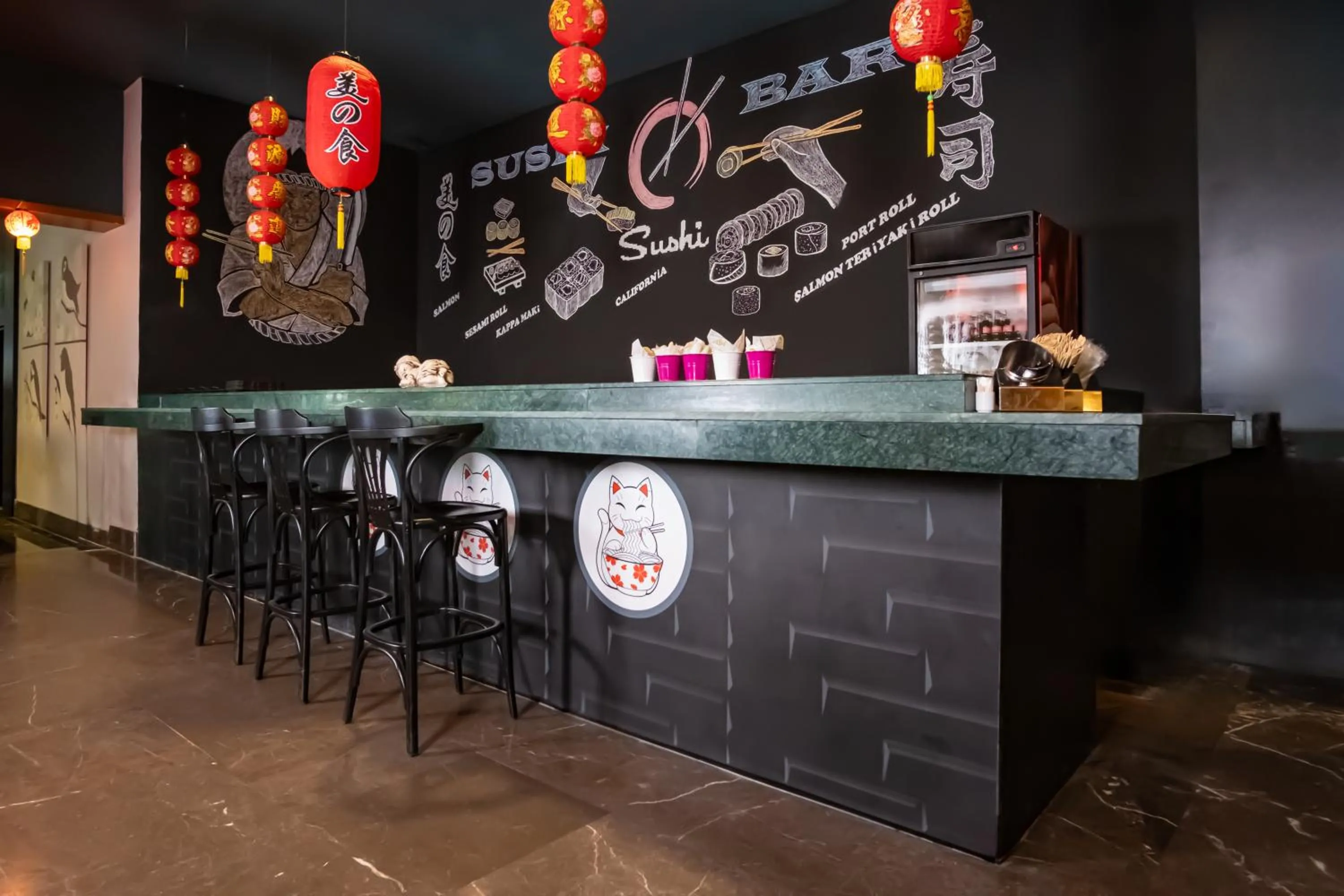 Restaurant/places to eat in Port Nature Luxury Resort