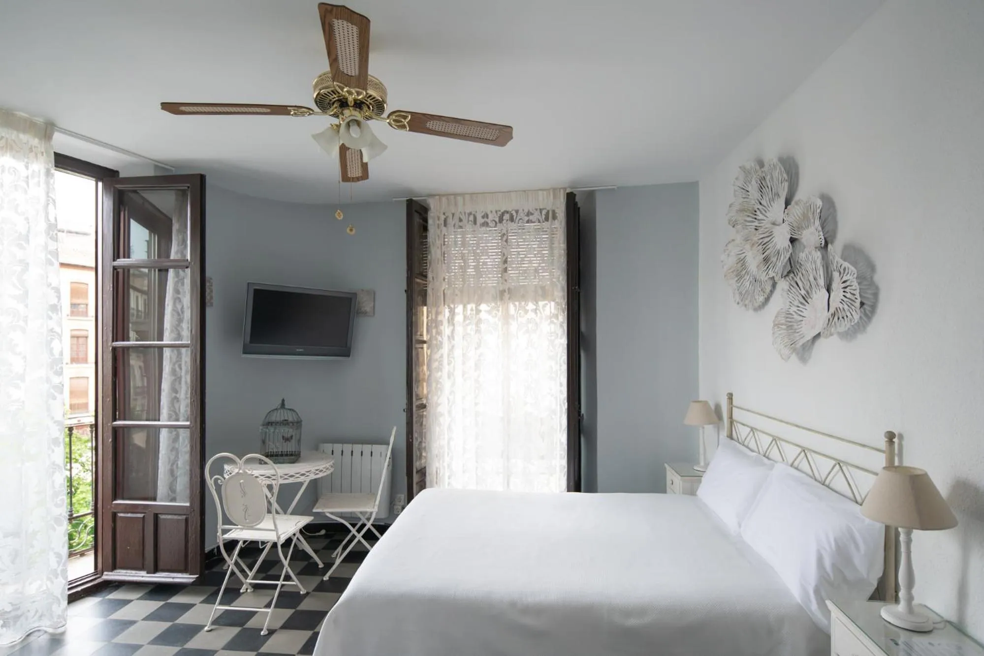 Bedroom, Bed in Pension Venecia Gomerez