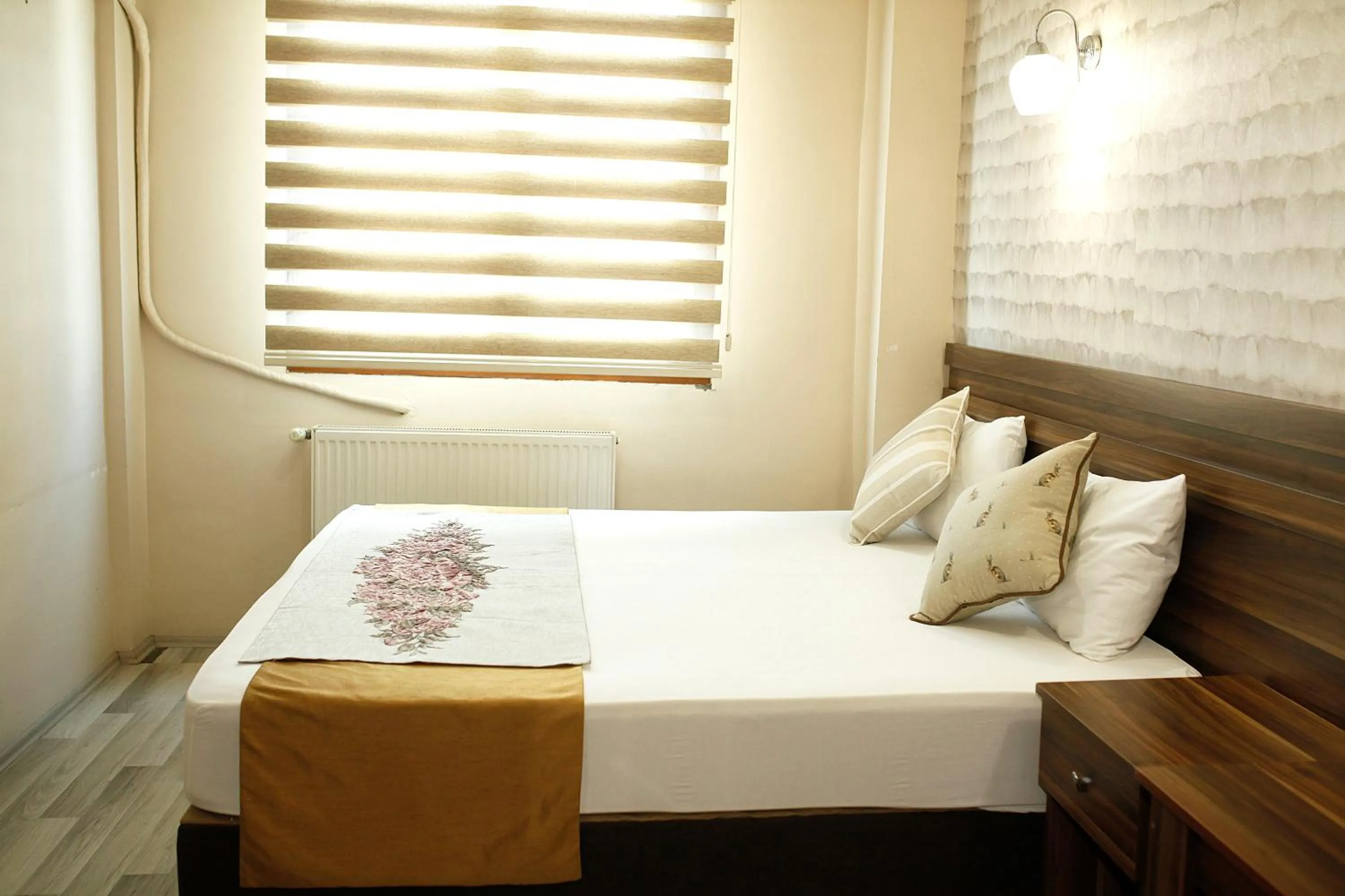 Bed in Birlik Apart Hotel