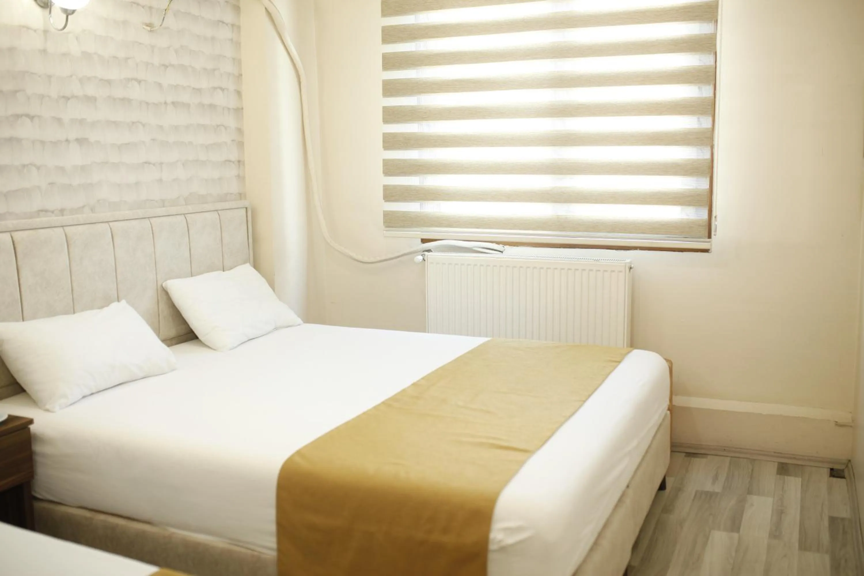 Bed in Birlik Apart Hotel