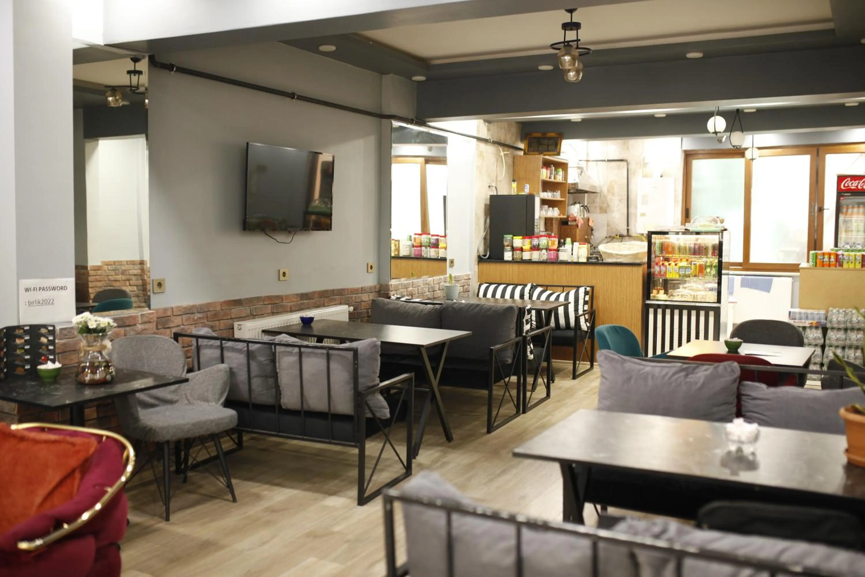 Living room in Birlik Apart Hotel