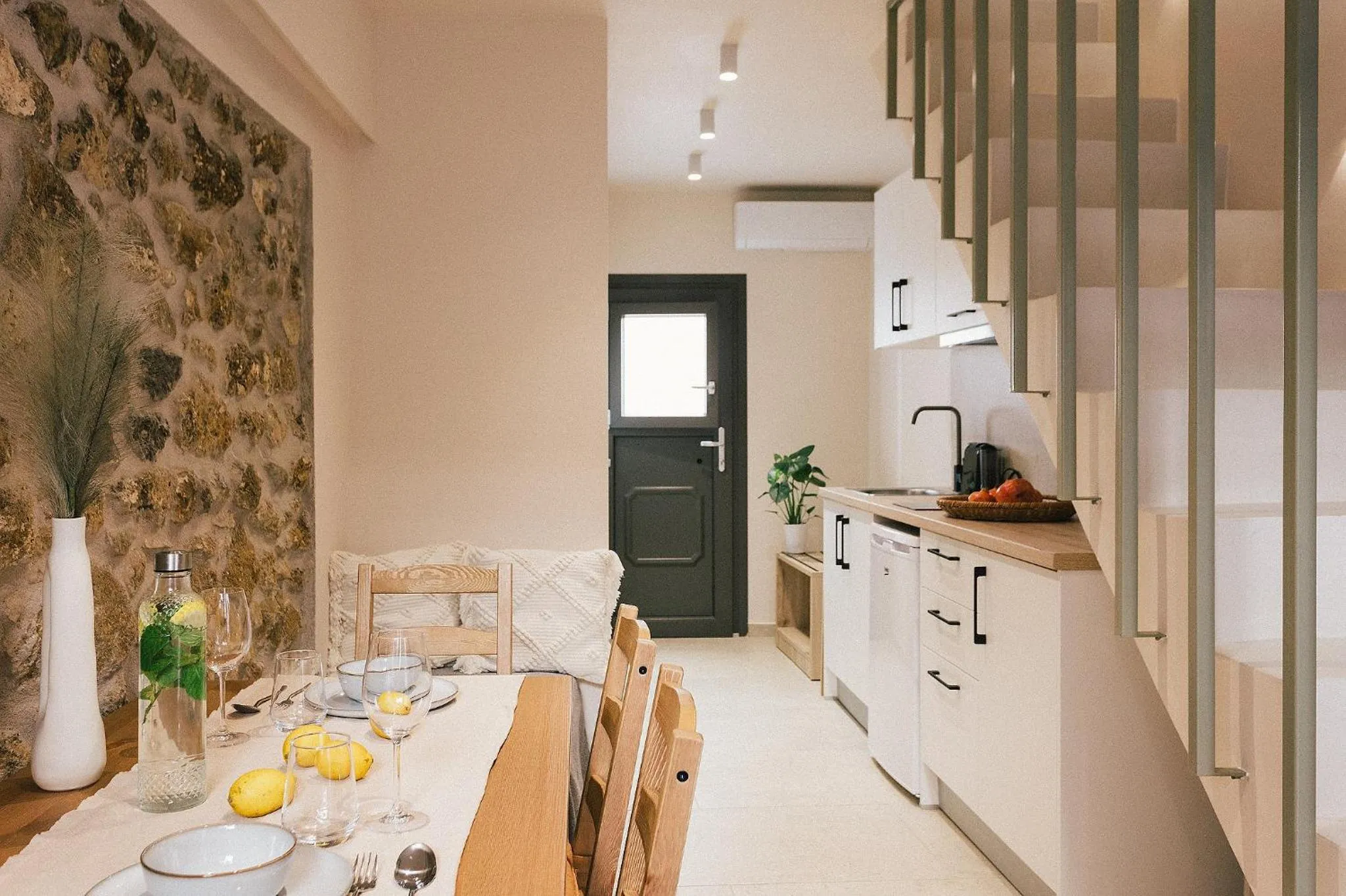Limeria studios & maisonettes
