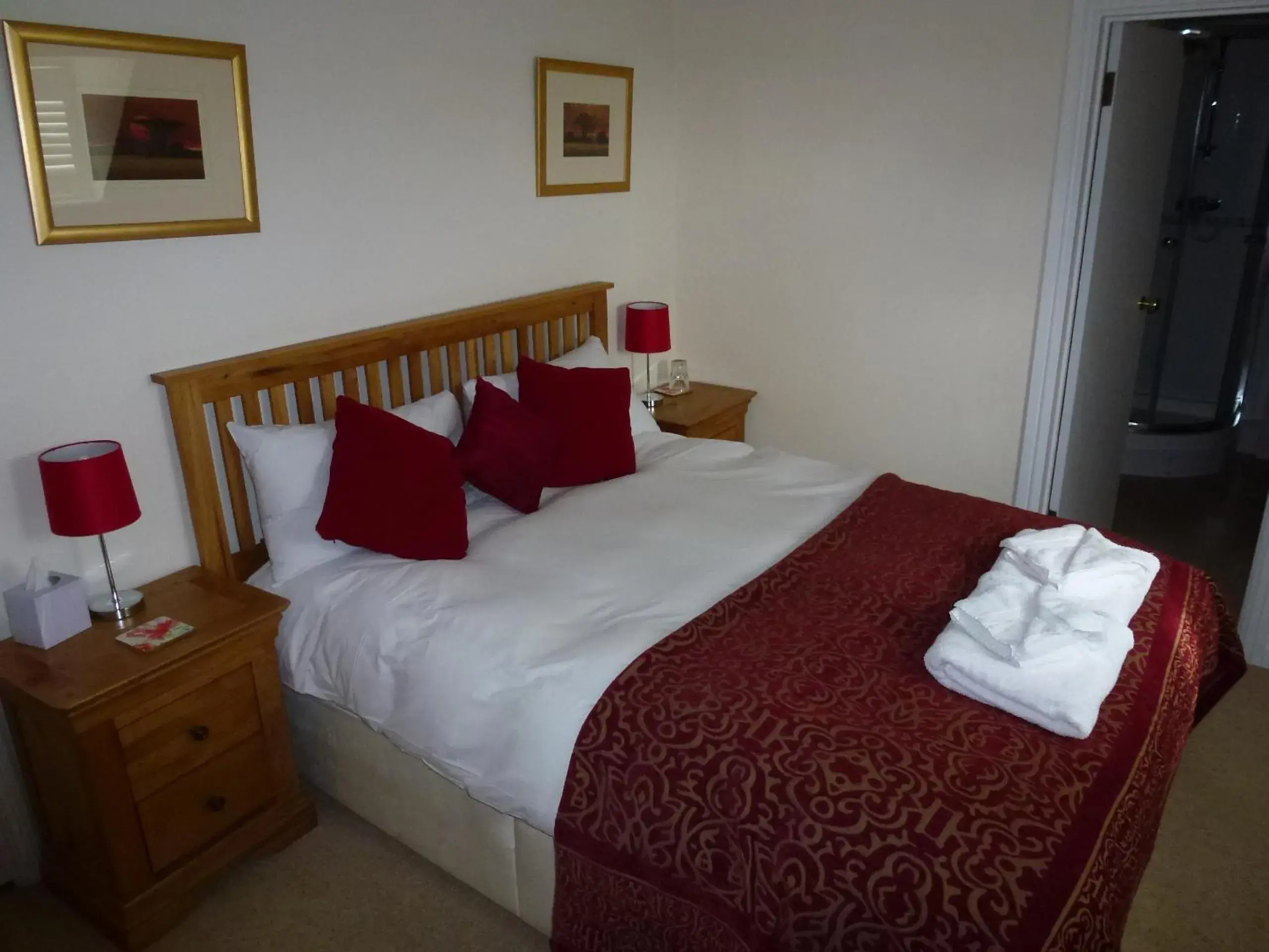 King Room with Sea View in The Manor House King Room with Sea View in The Manor House