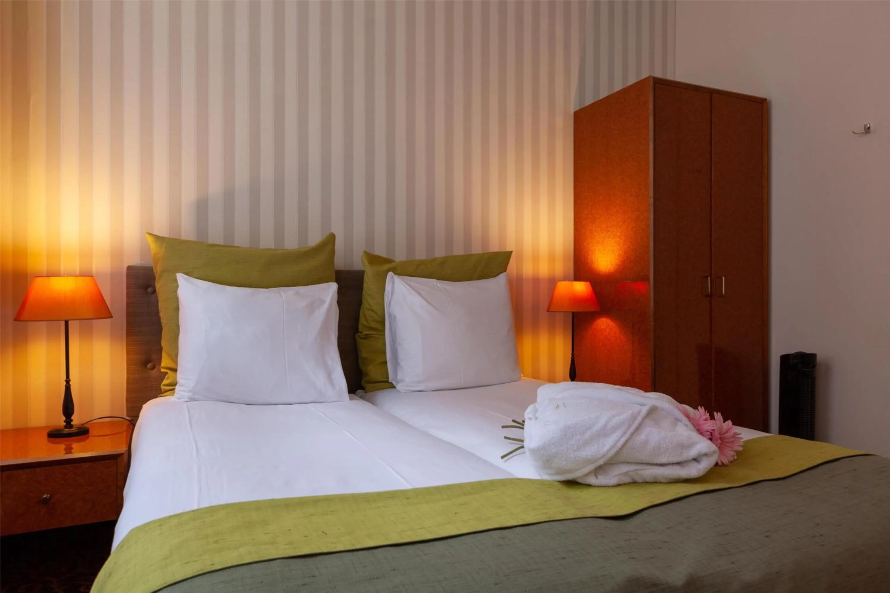 Bedroom, Bed in Grand Museum Hotel, BW Signature Collection