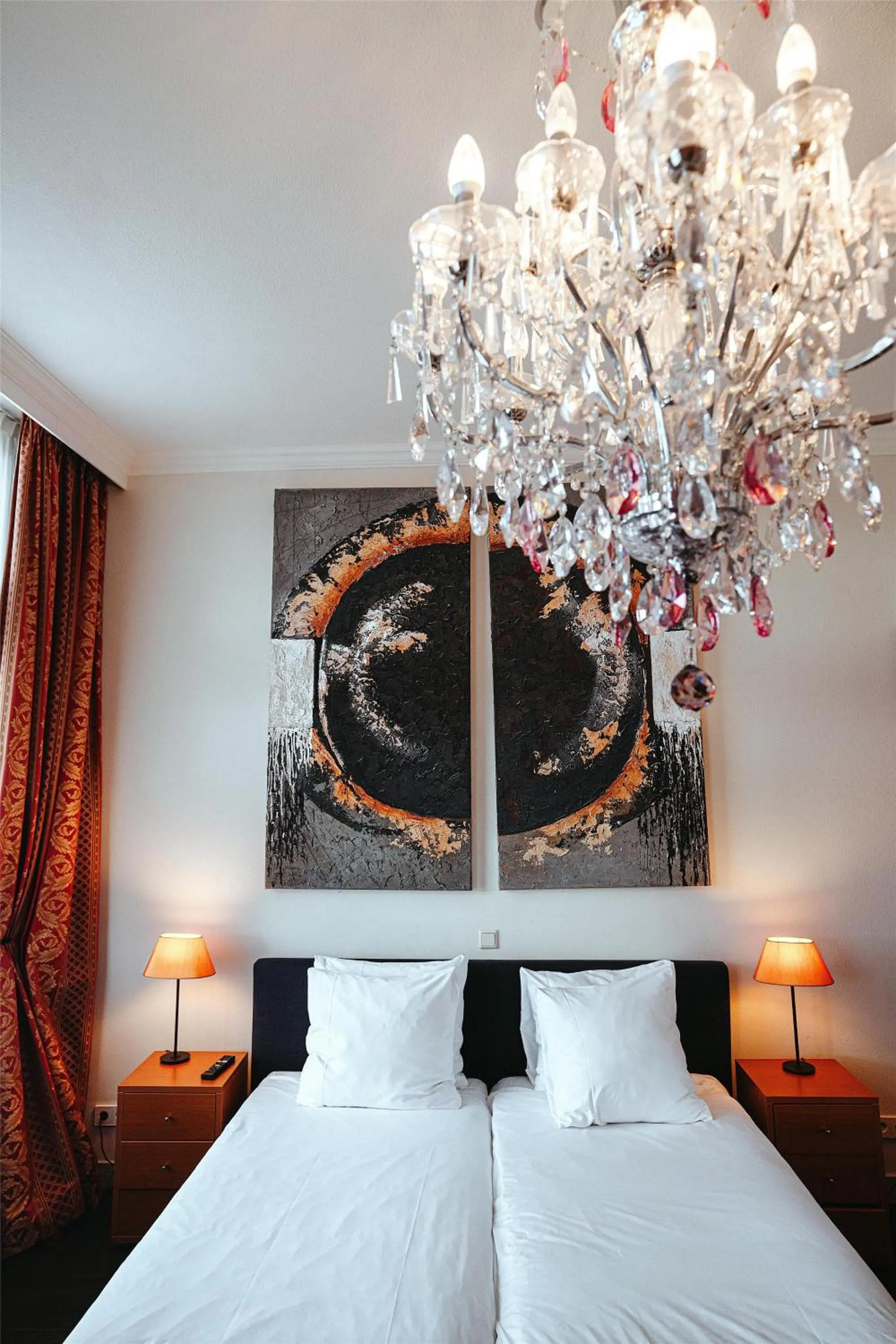 Bedroom, Bed in Grand Museum Hotel, BW Signature Collection