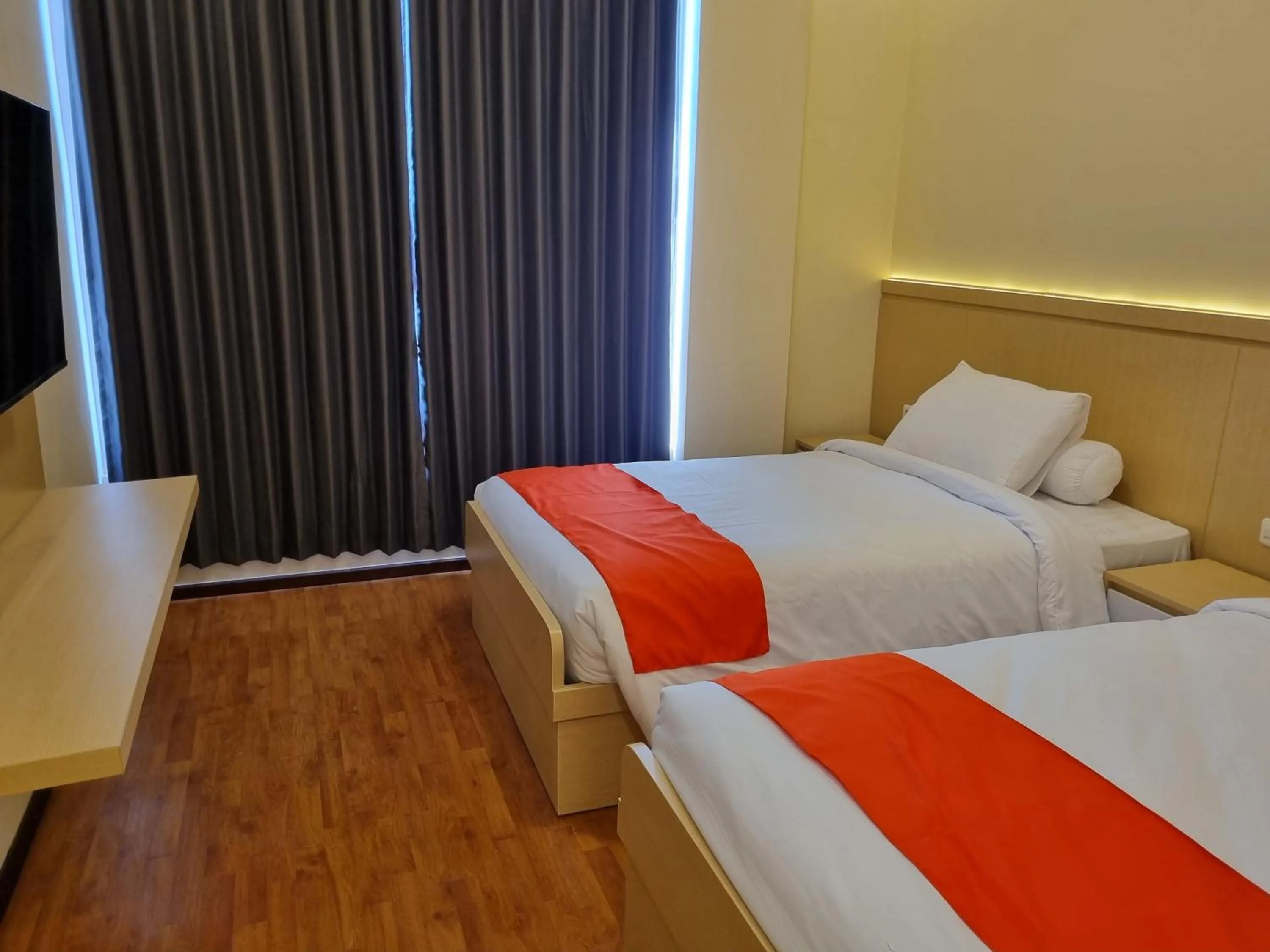 Bed in core inn juwita hotel