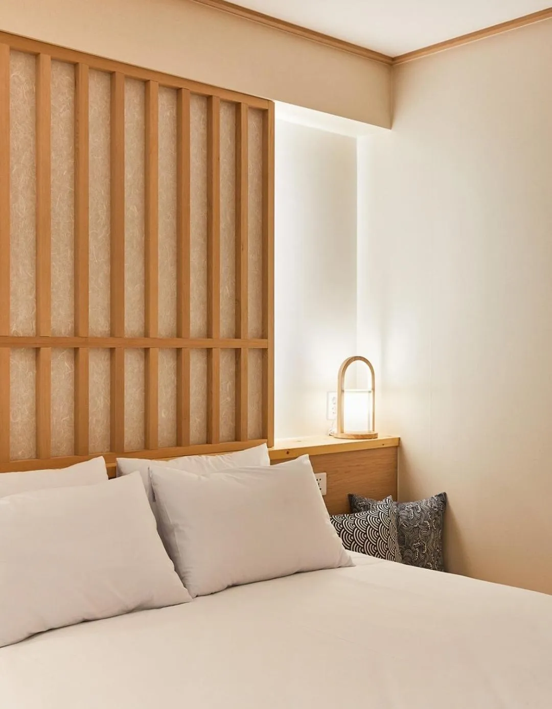 Bed in Tomonoya Signature Ryokan Namhae